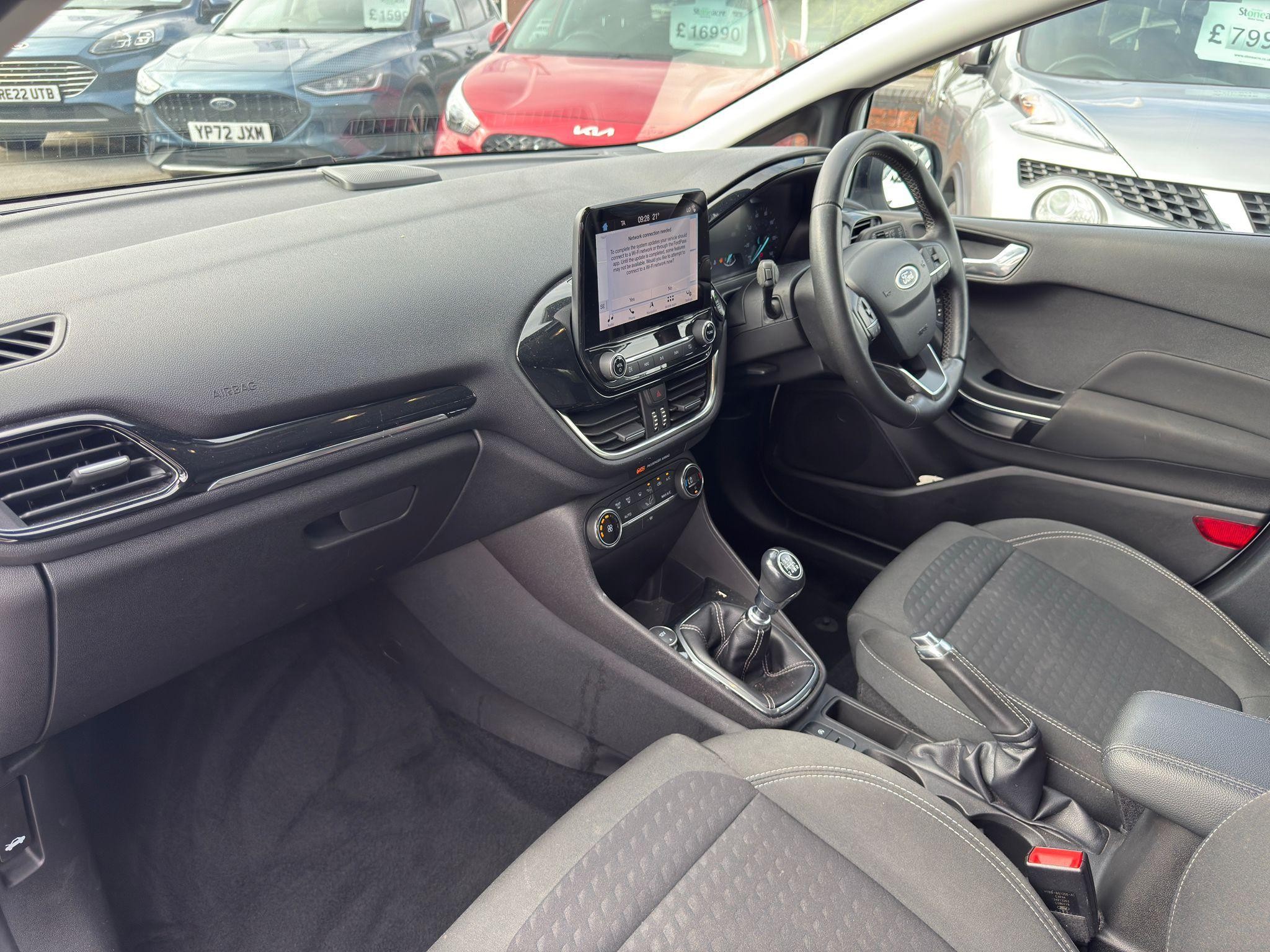 Ford Fiesta Image 27