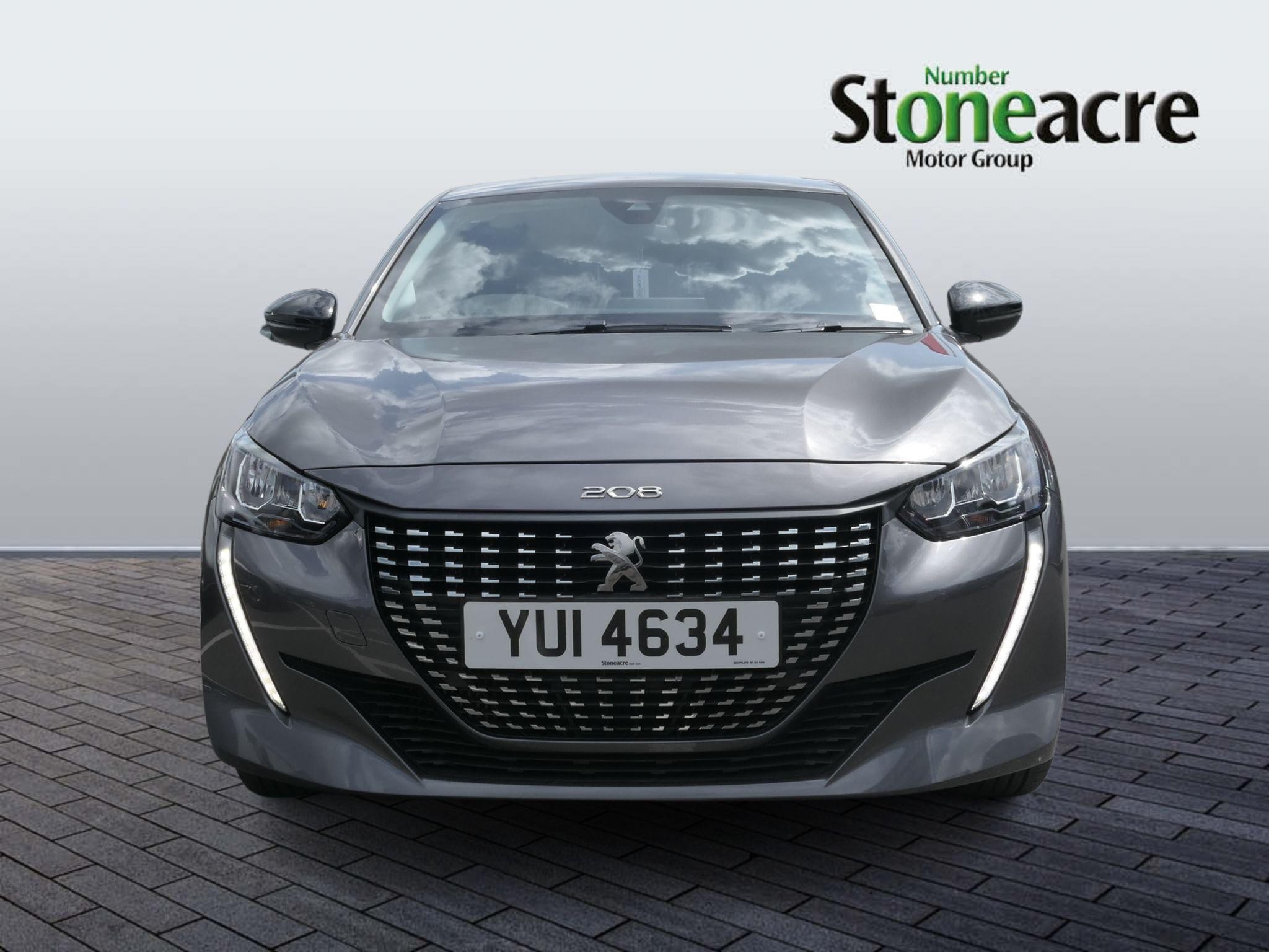 Peugeot 208 Image 2