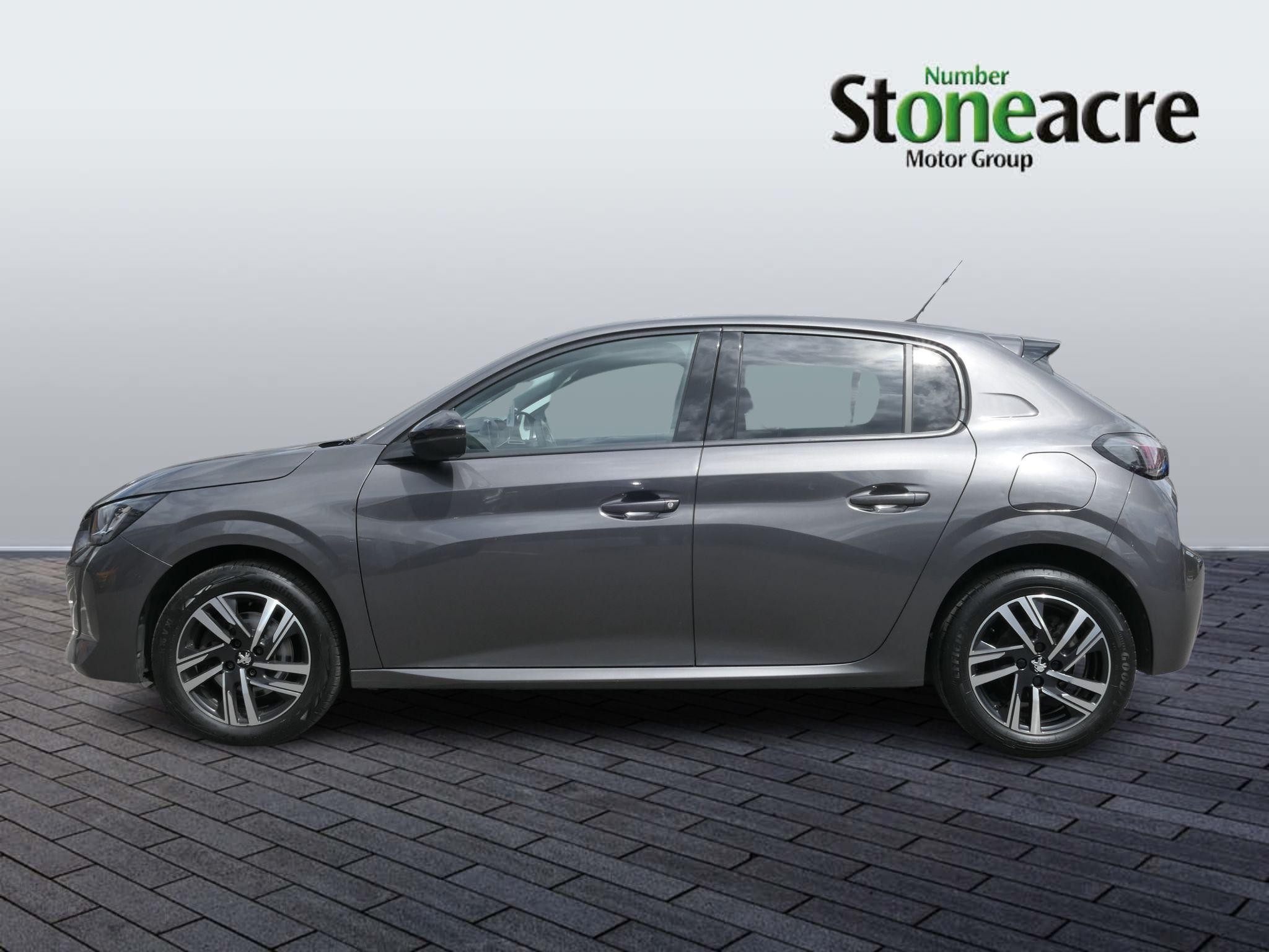 Peugeot 208 Image 5