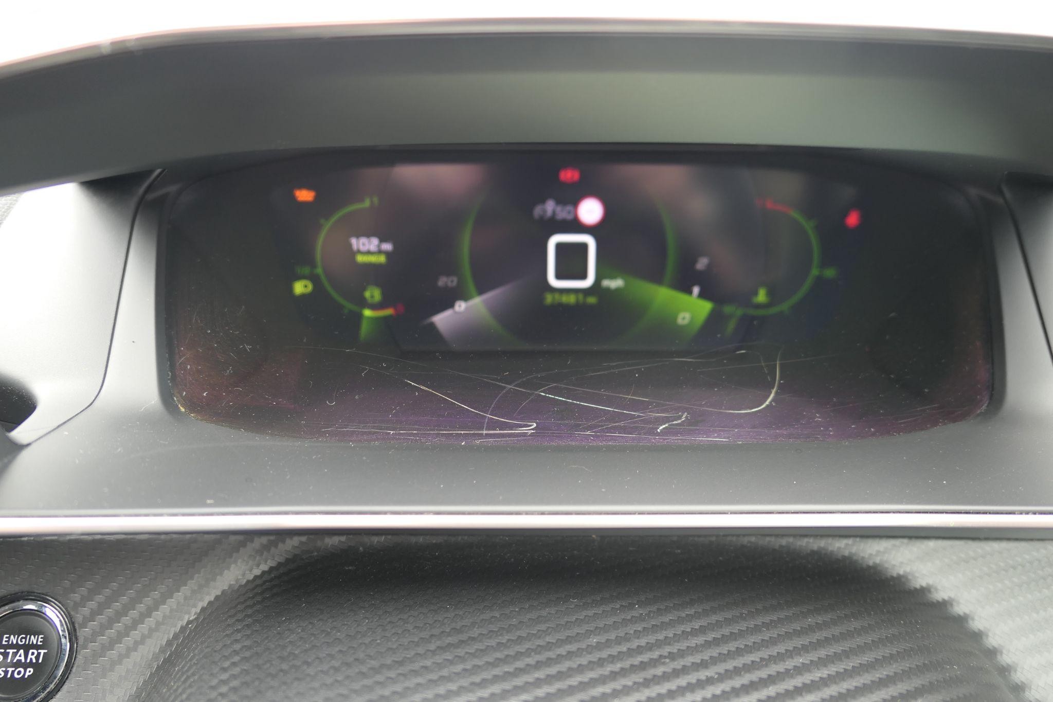 Peugeot 208 Image 27