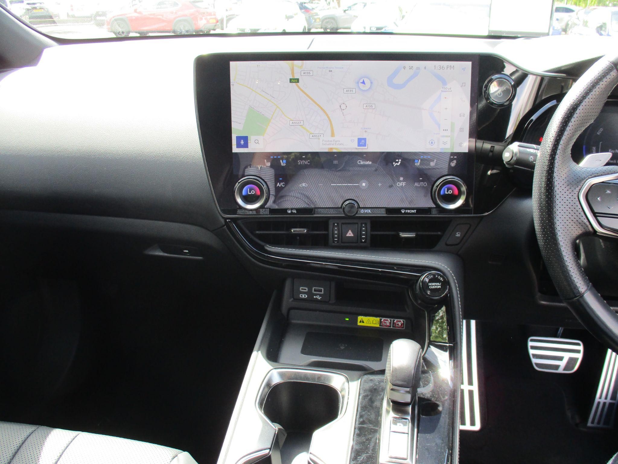 Lexus NX Self-Charging Hybrid Image 50