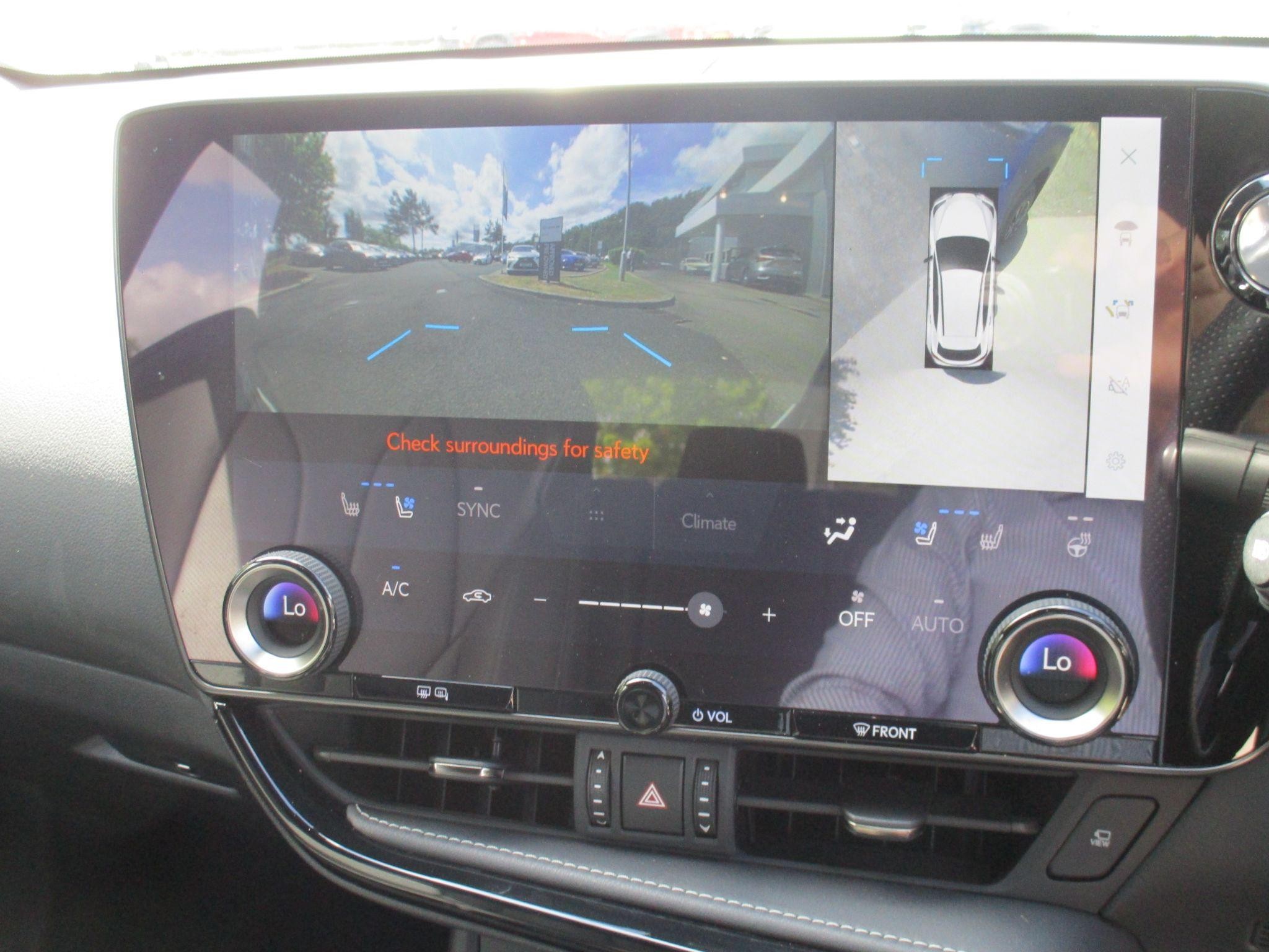 Lexus NX Self-Charging Hybrid Image 53