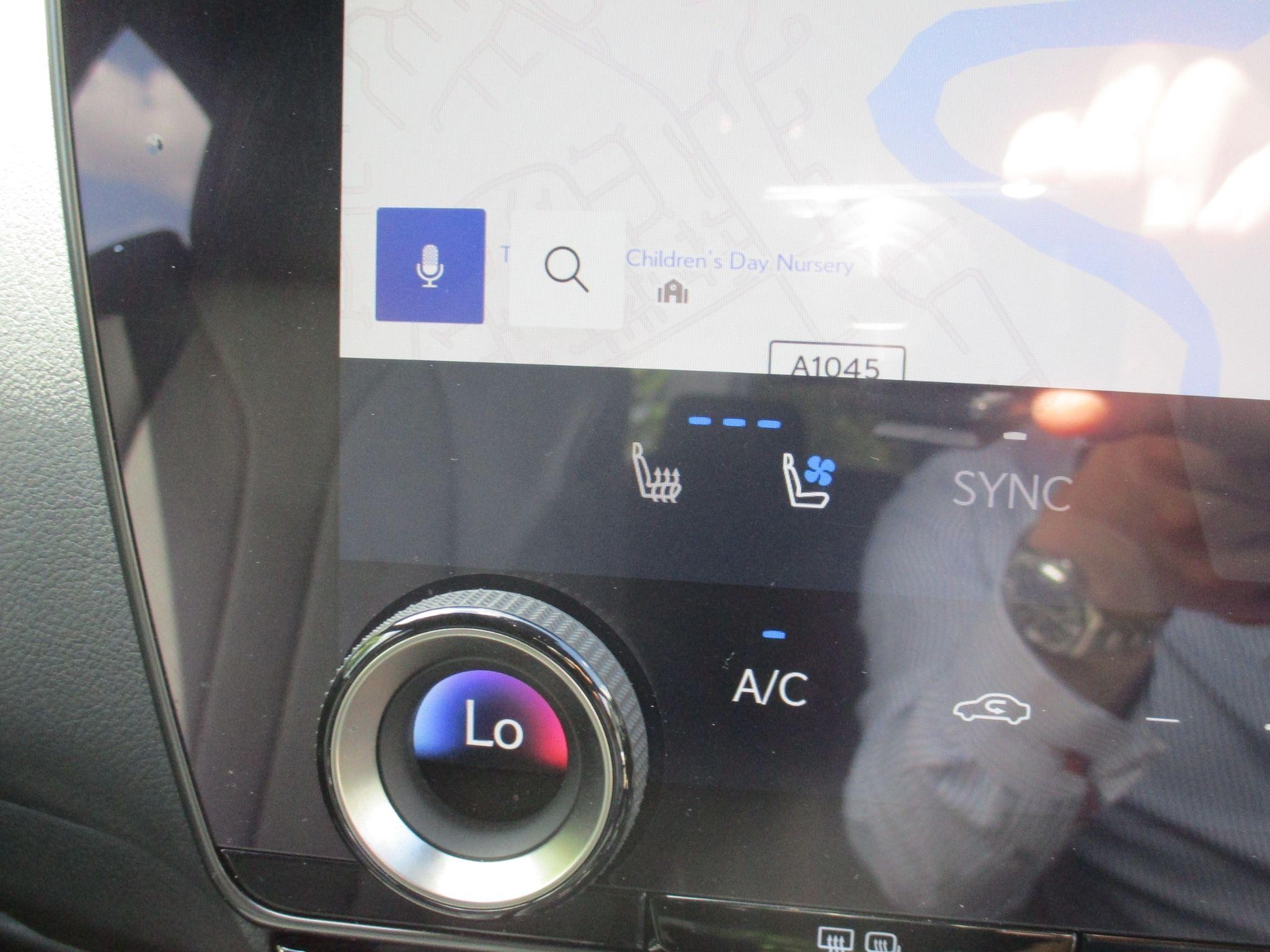 Lexus NX Self-Charging Hybrid Image 57