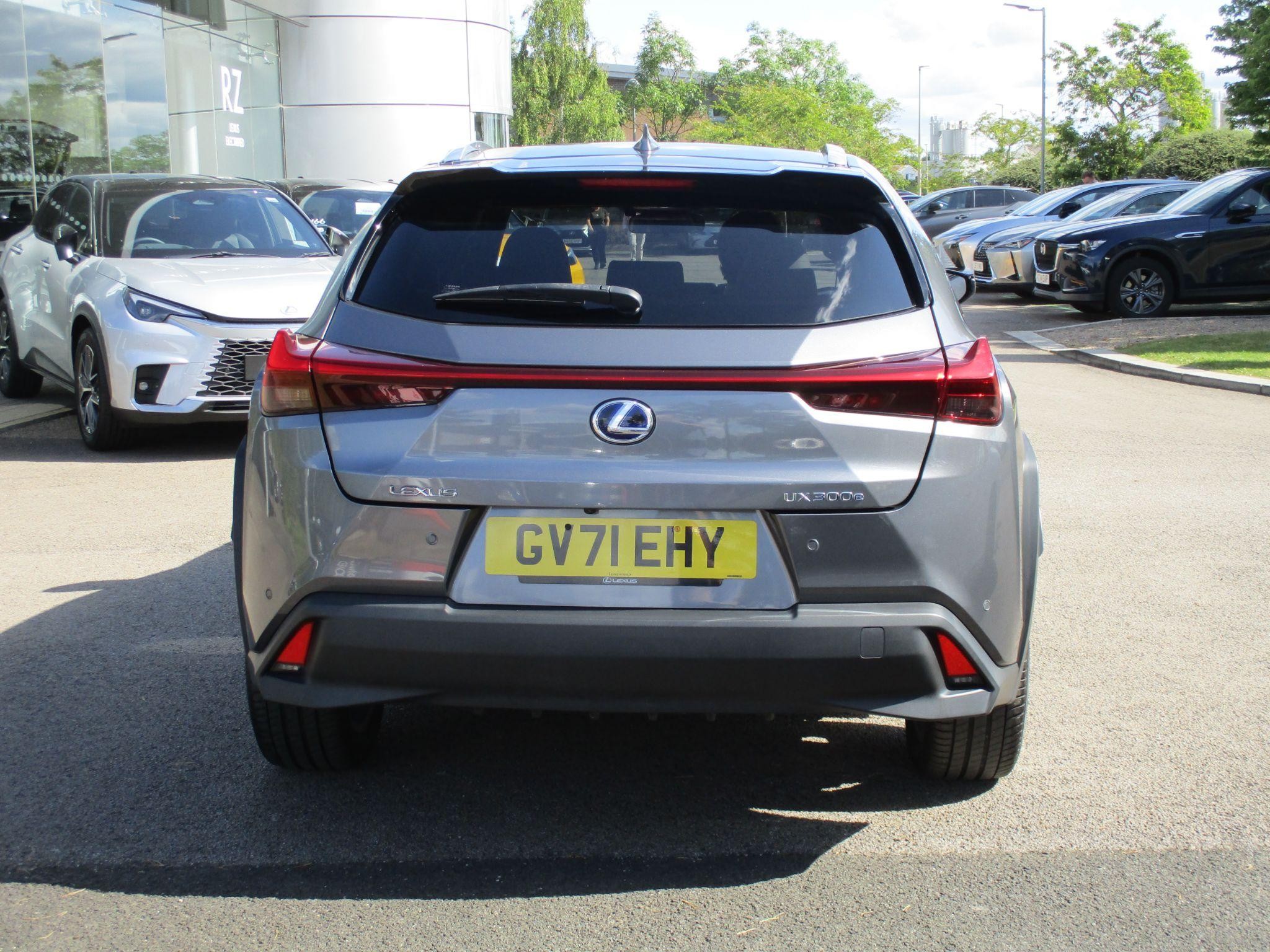 Lexus UX Image 6