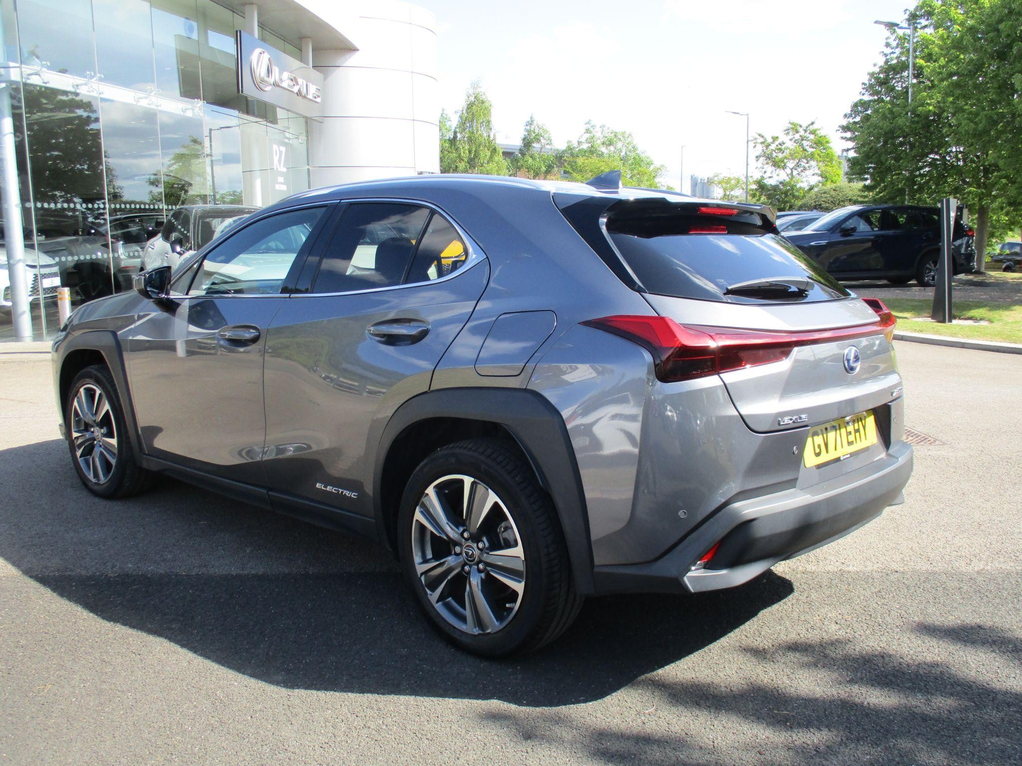 Lexus UX Image 7