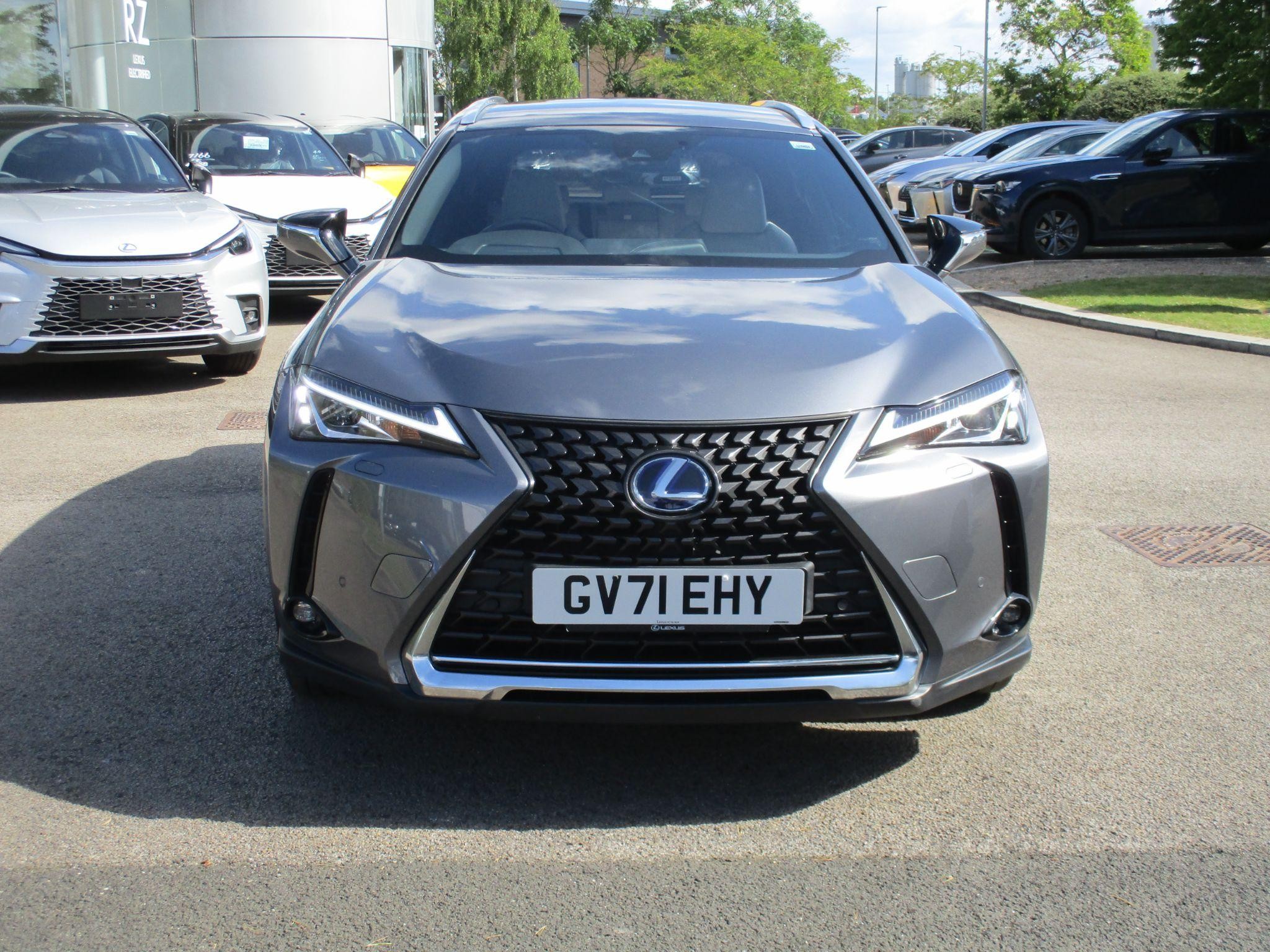 Lexus UX Image 37
