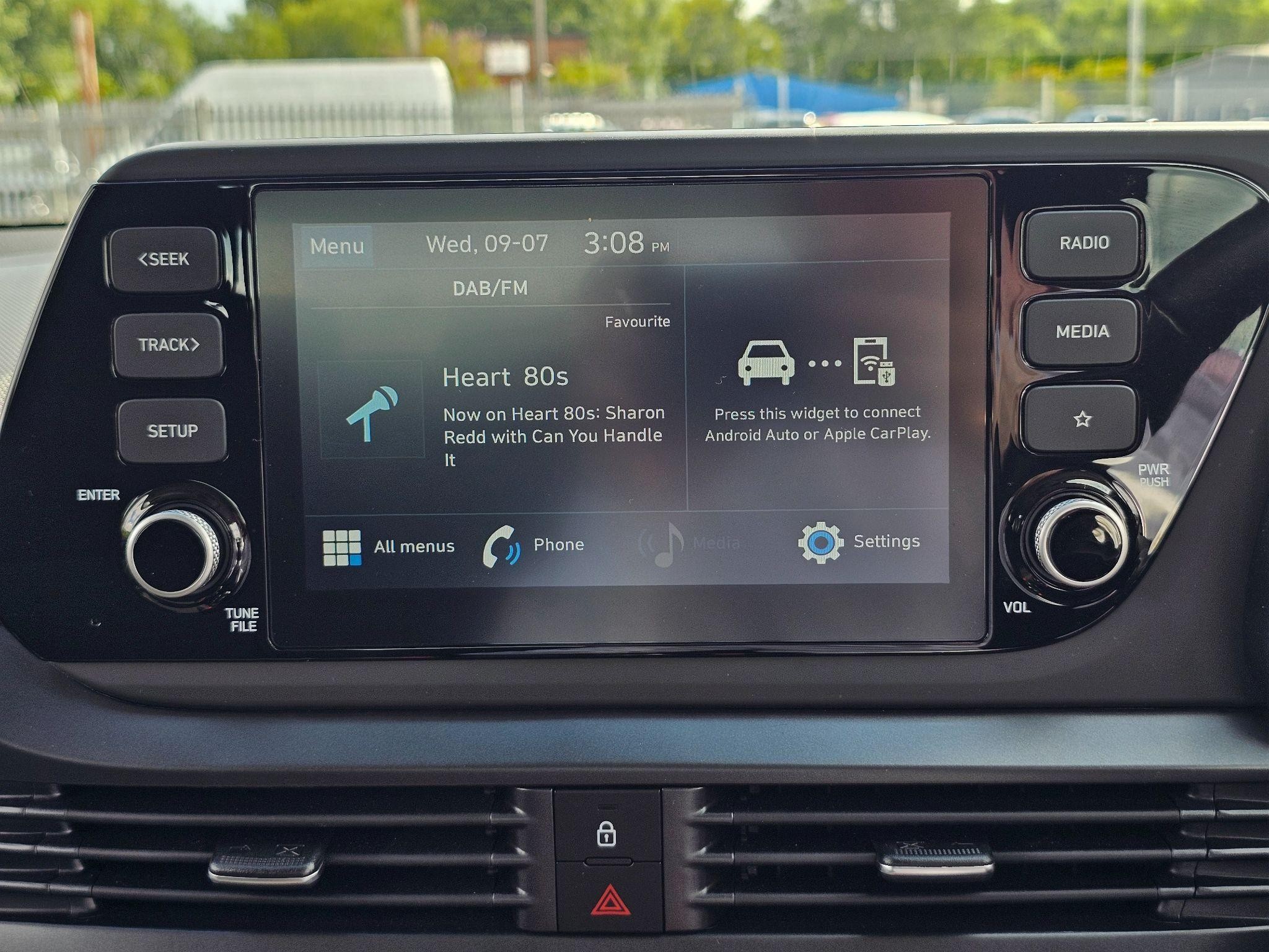 Hyundai i20 Image 14