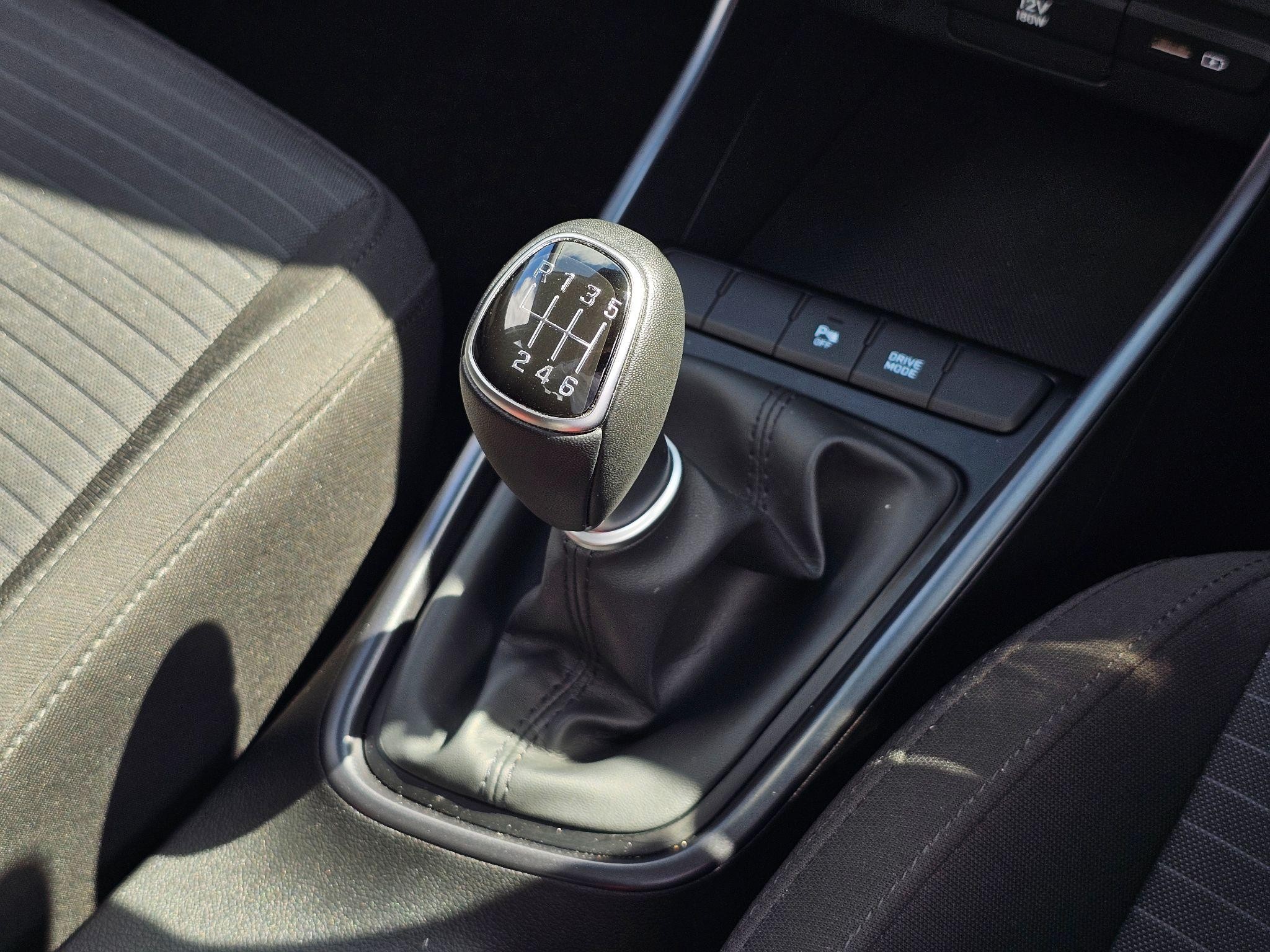 Hyundai i20 Image 24