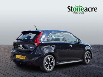 MG 3 1.5 VTi-TECH Exclusive Nav Euro 6 (s/s) 5dr LA69YUH Image 2