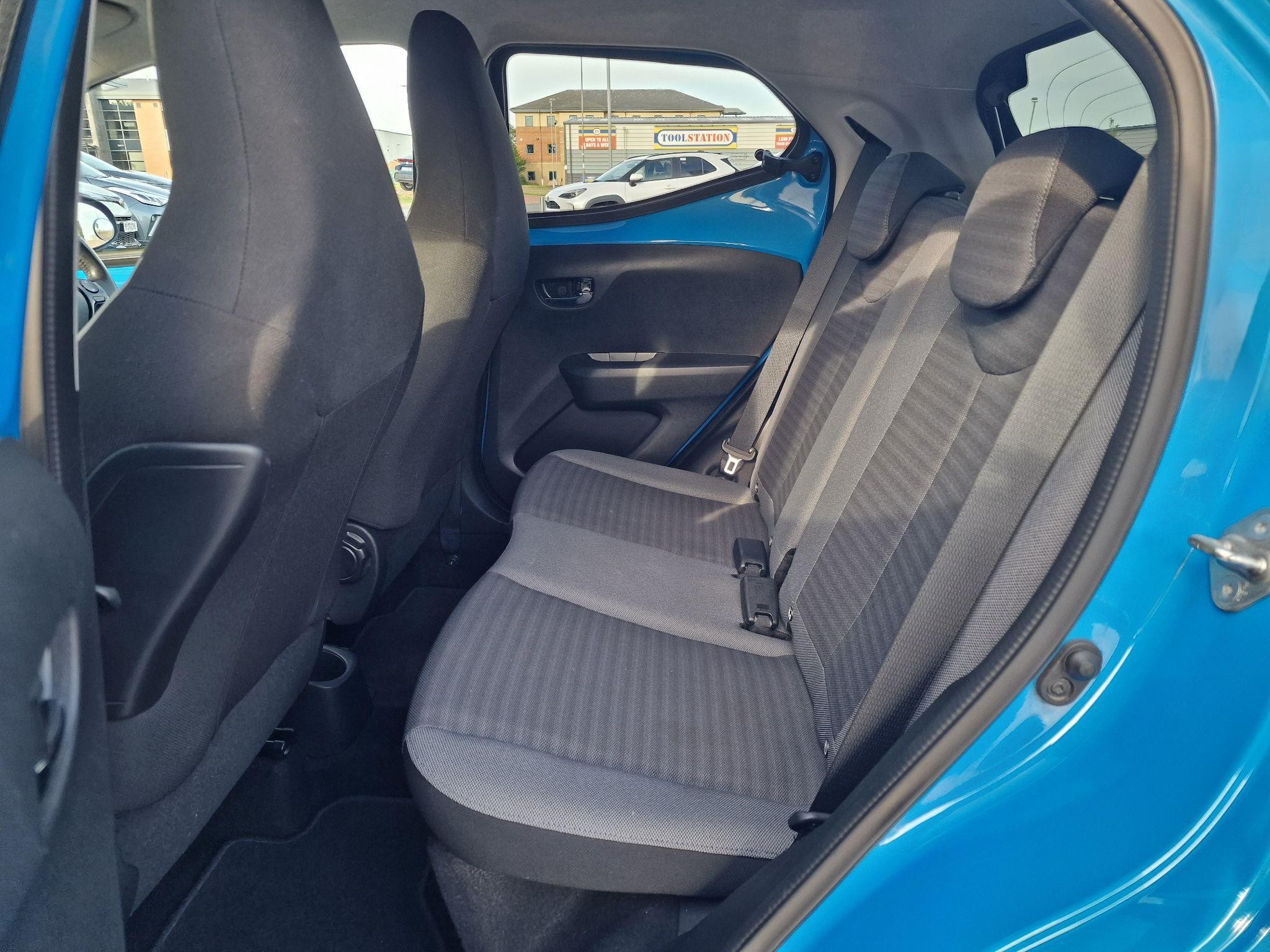 Toyota Aygo Image 14