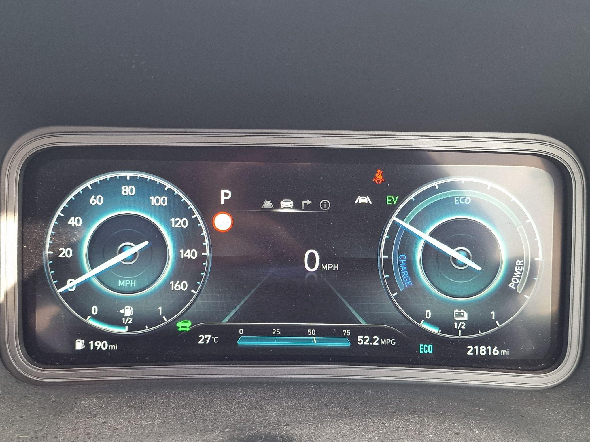Hyundai KONA Image 9