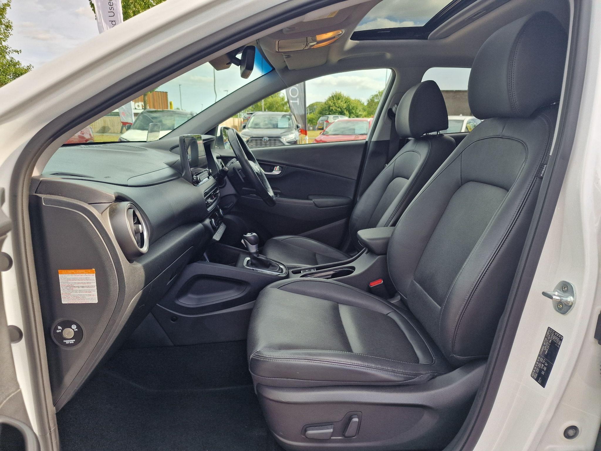 Hyundai KONA Image 10