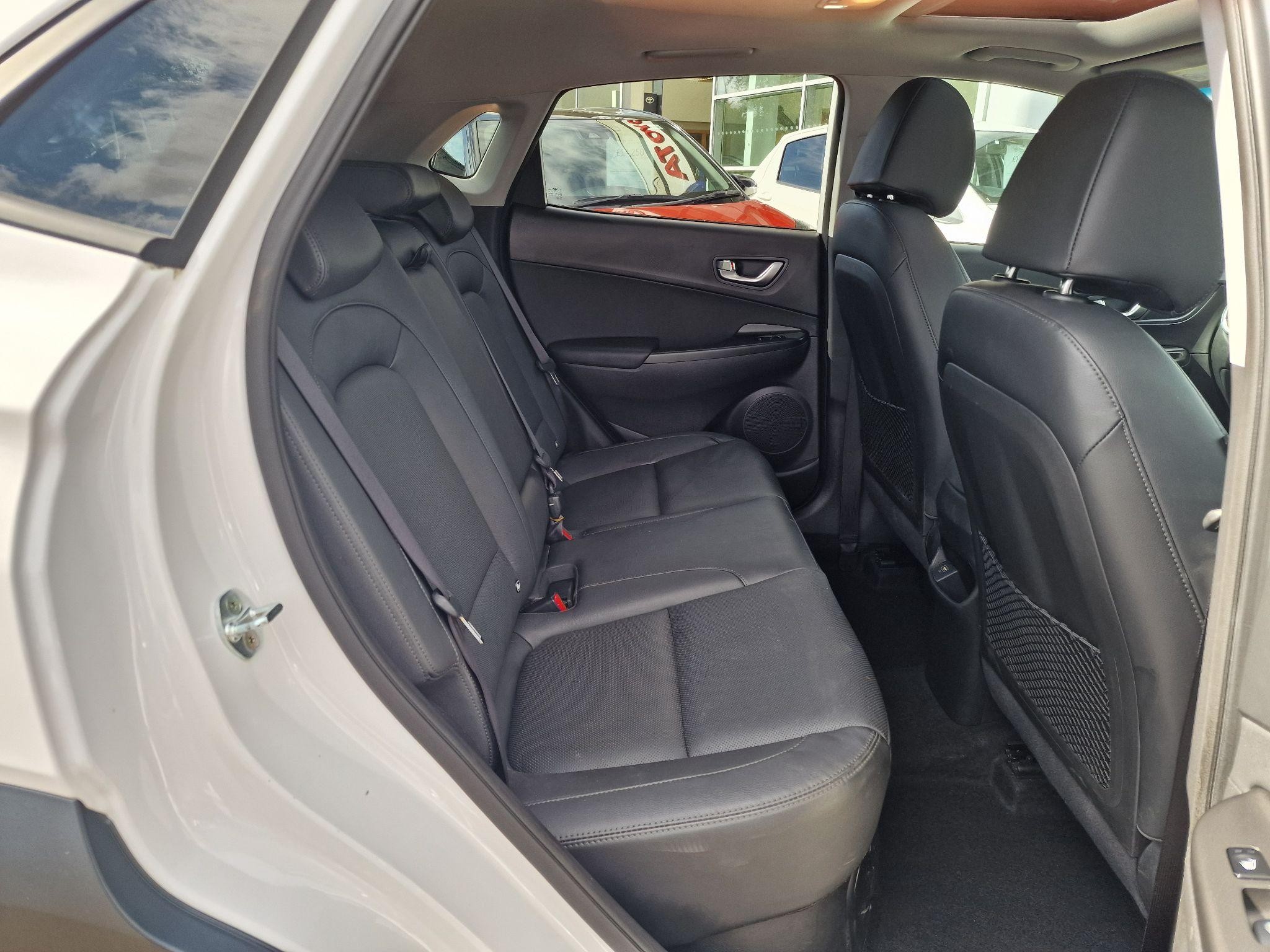 Hyundai KONA Image 13