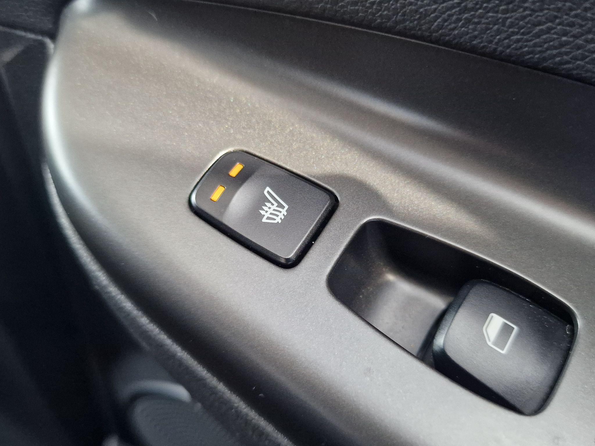 Hyundai KONA Image 24