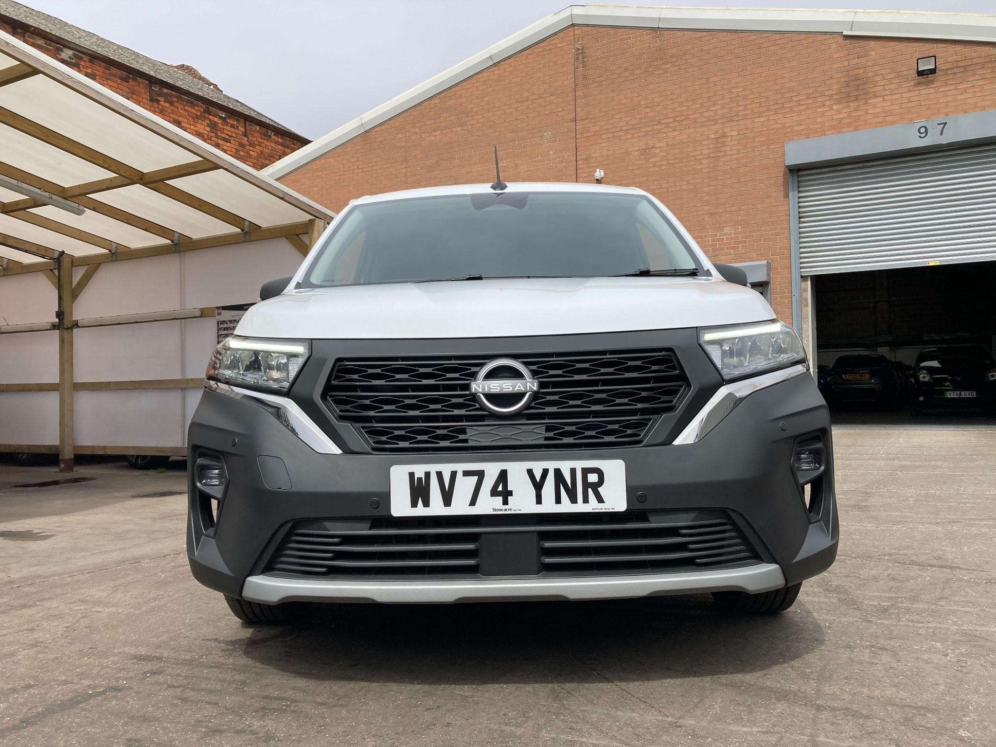Nissan Townstar Image 15