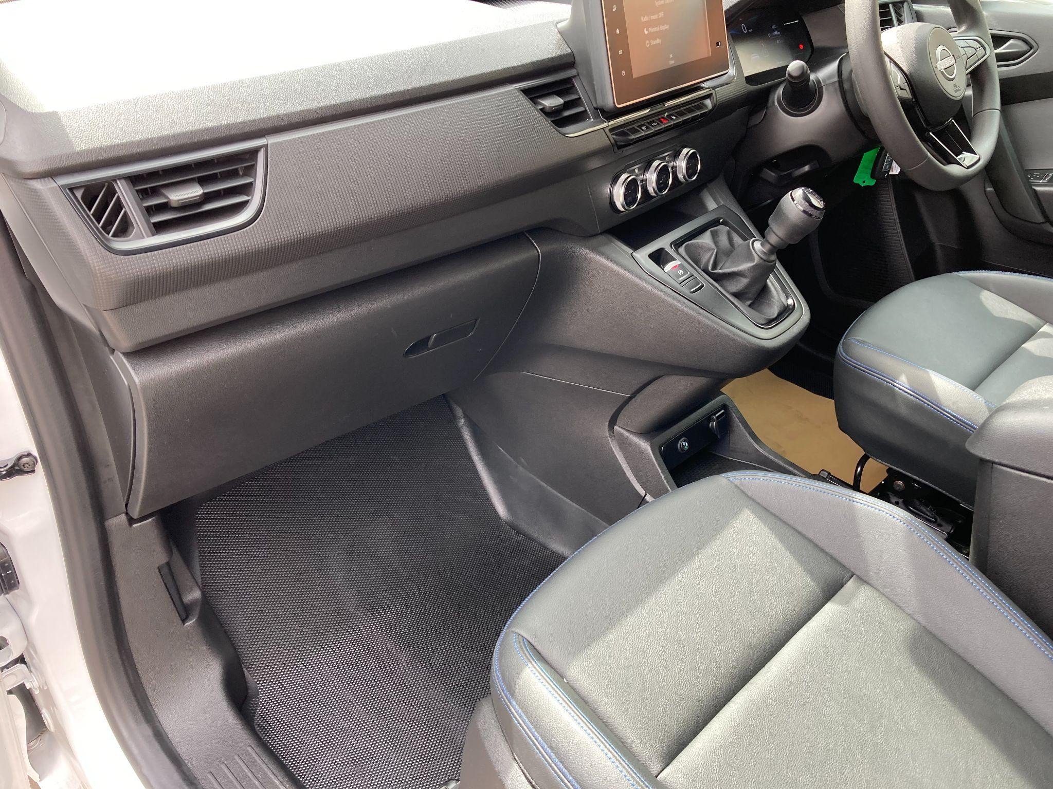 Nissan Townstar Image 29