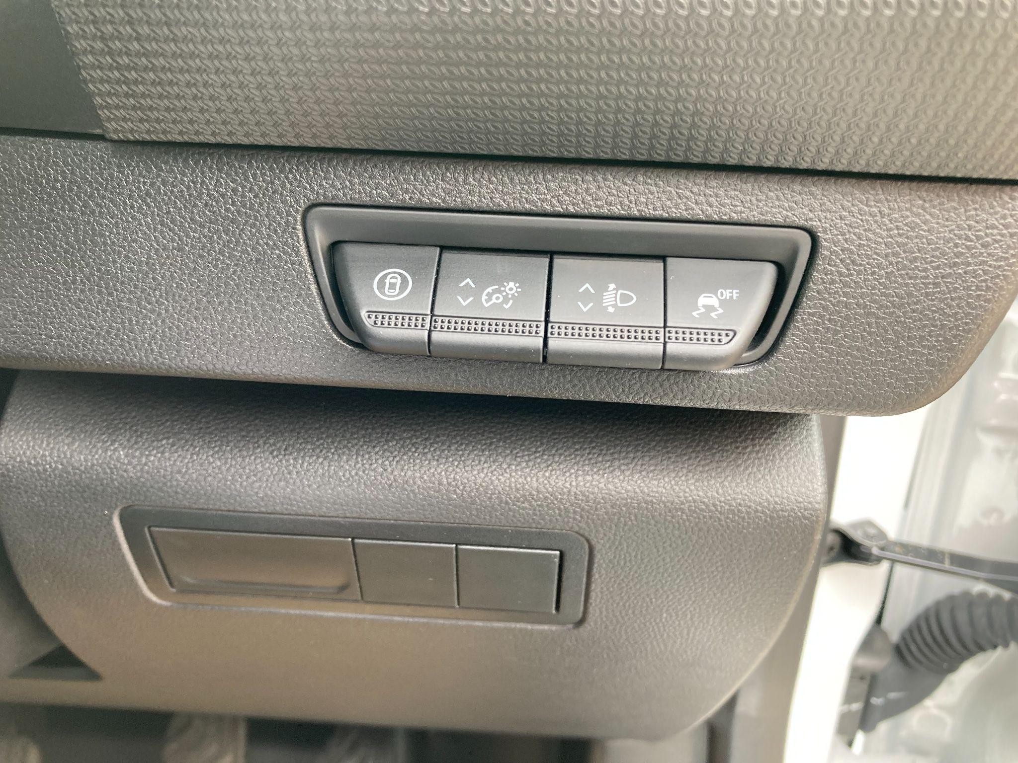 Nissan Townstar Image 38