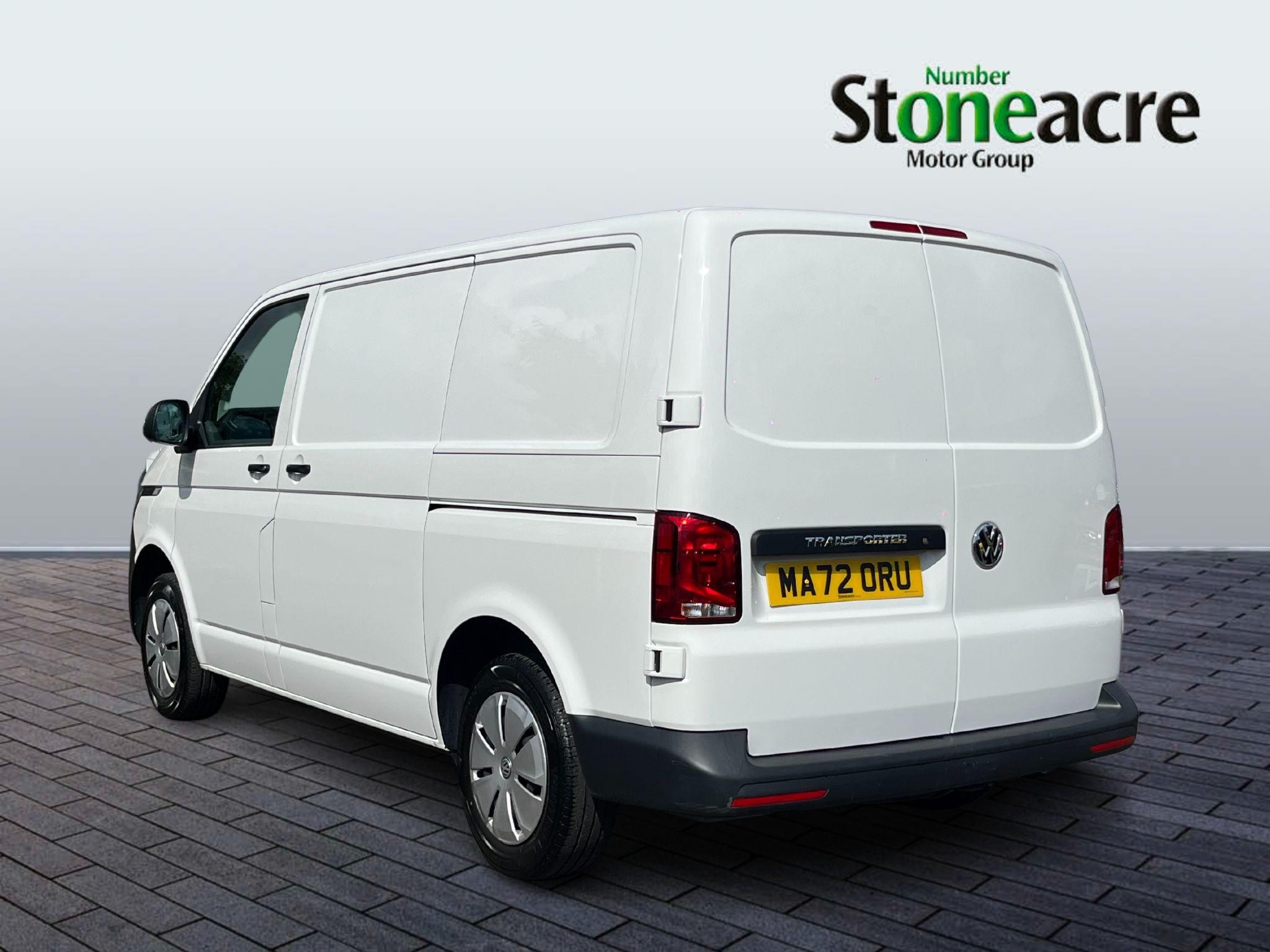 Volkswagen Transporter Image 5