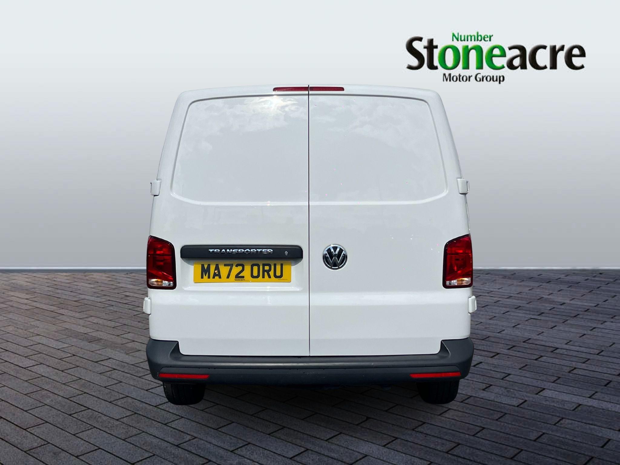 Volkswagen Transporter Image 7