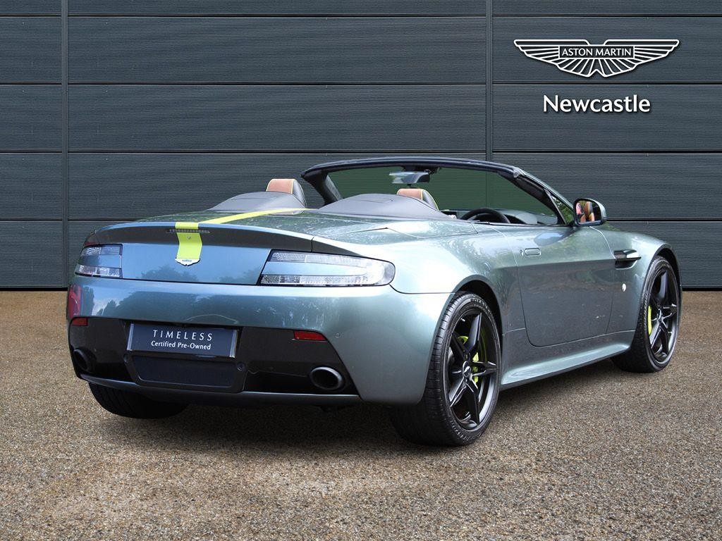 Aston Martin Vantage Image 3