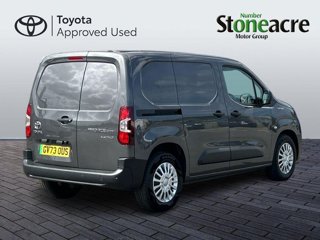 Toyota Proace City Image 5