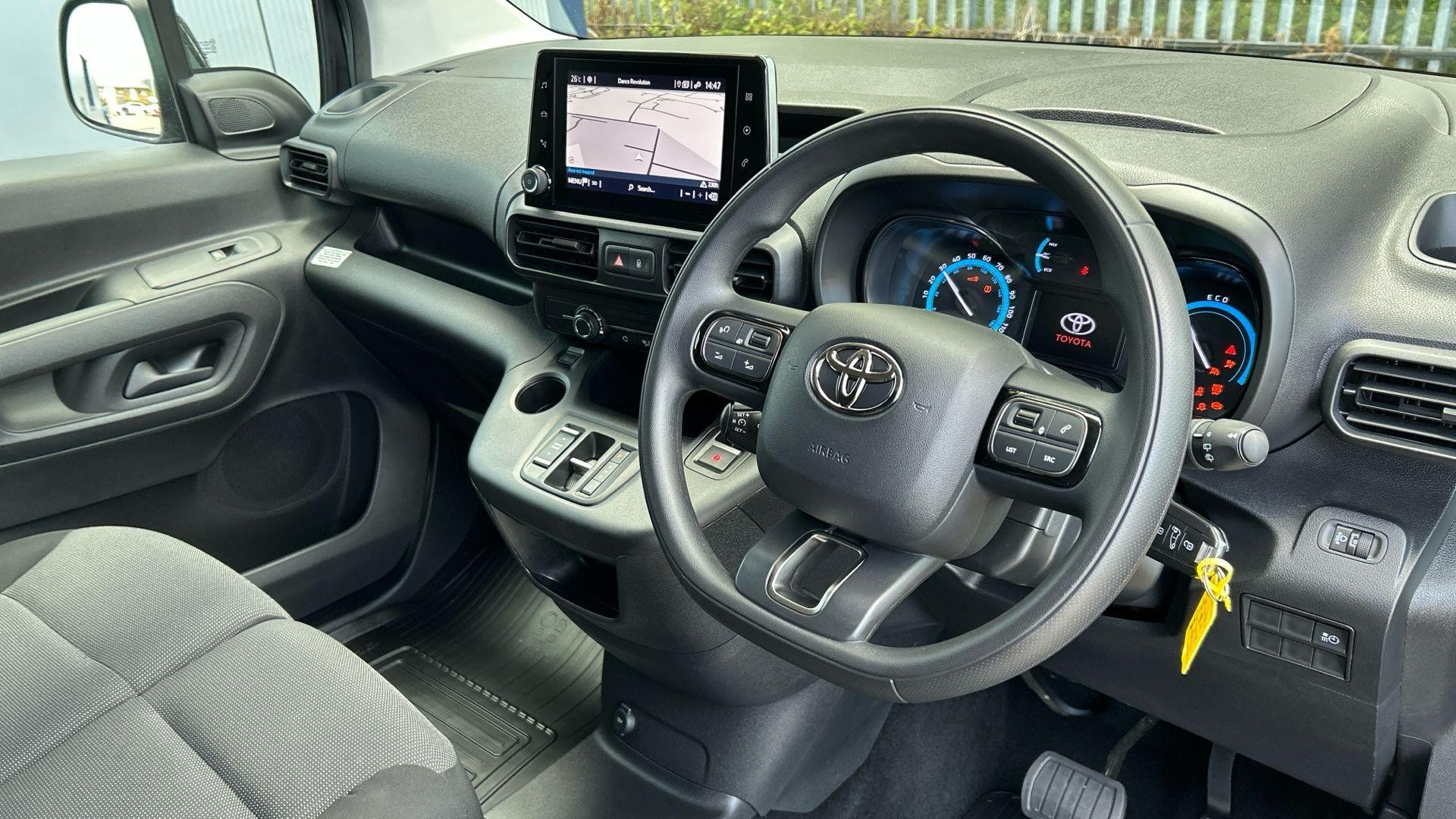 Toyota Proace City Image 12