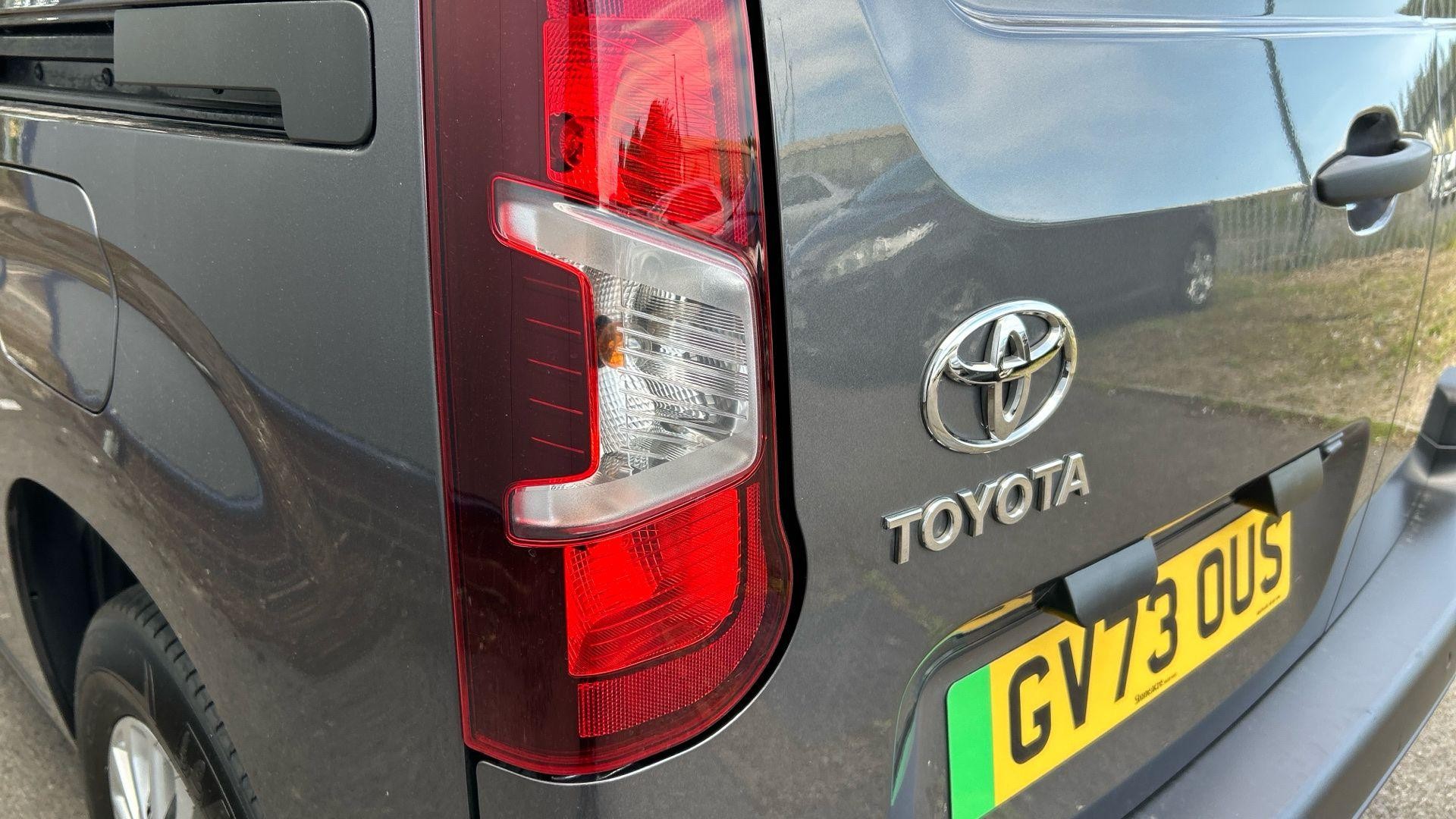 Toyota Proace City Image 48