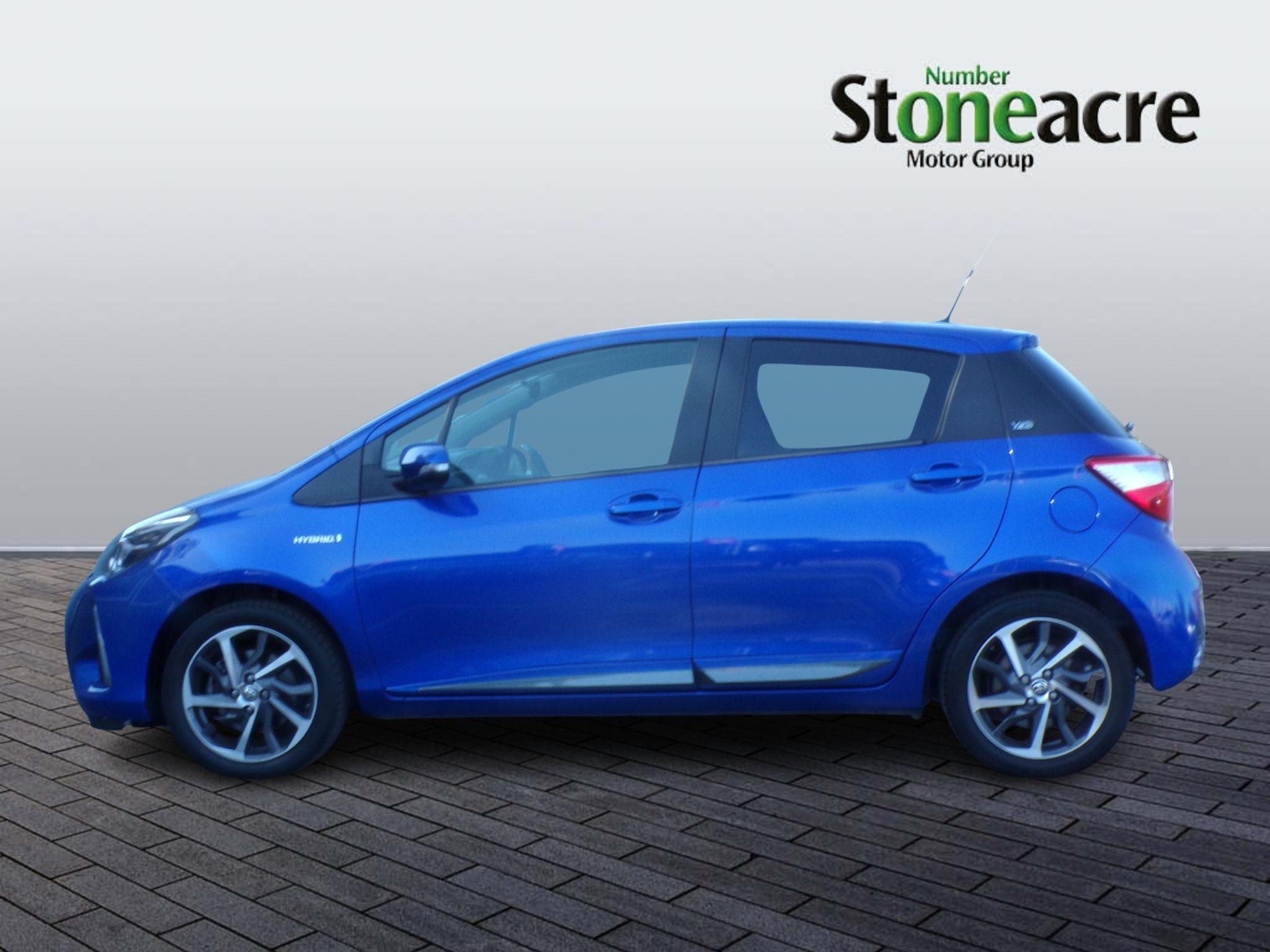 Toyota Yaris Image 6