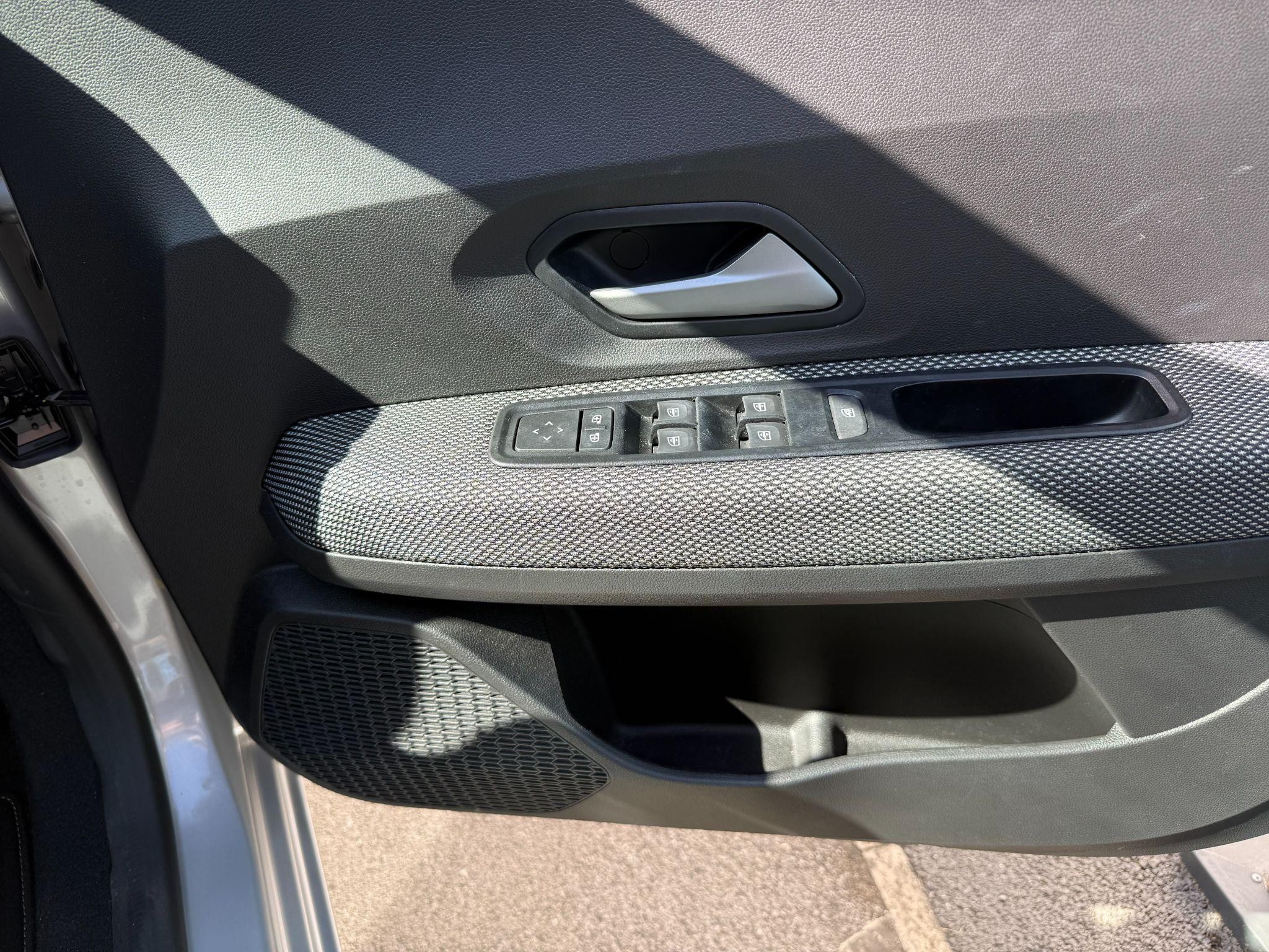 Dacia Sandero Image 9