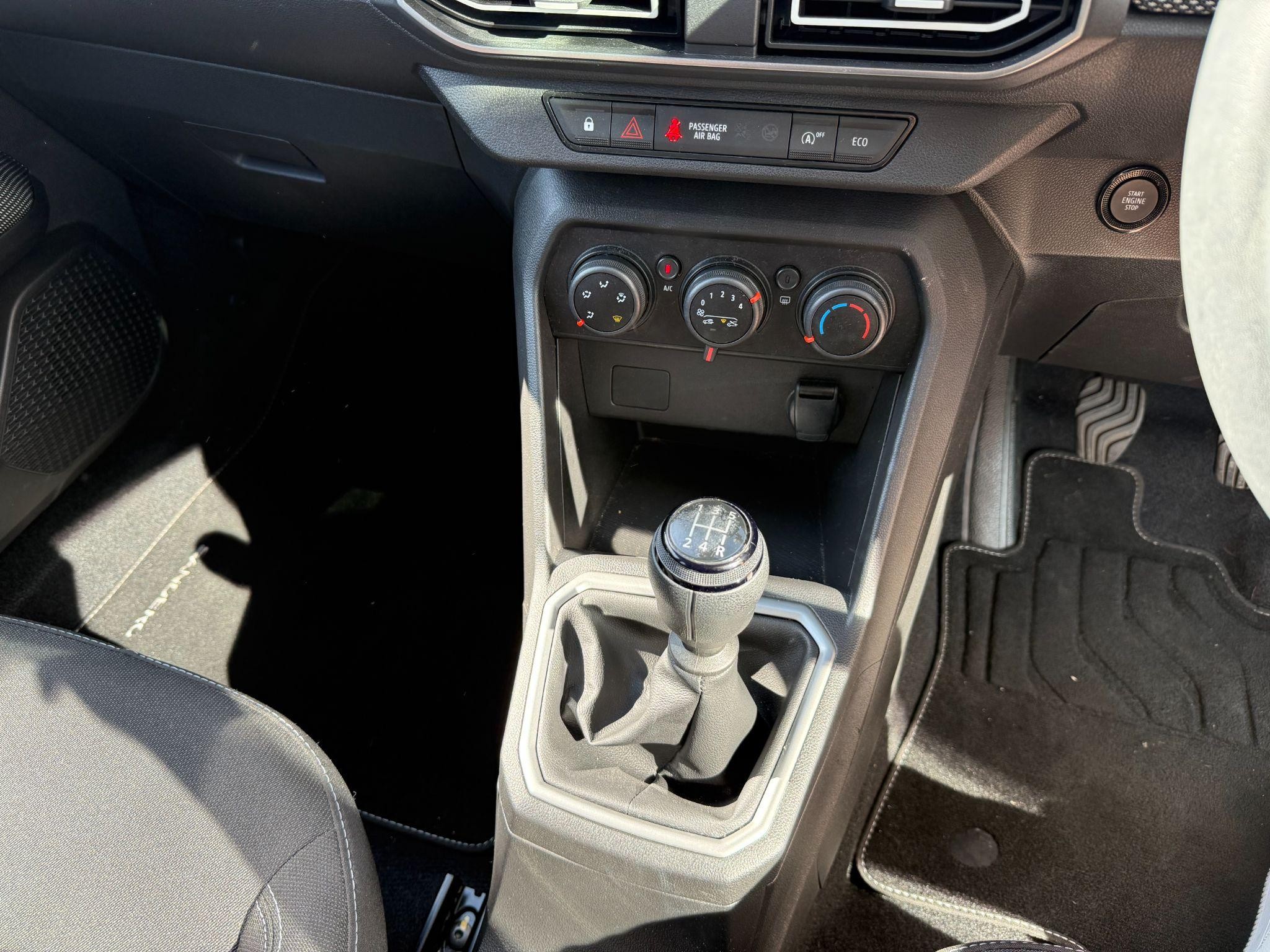 Dacia Sandero Image 17