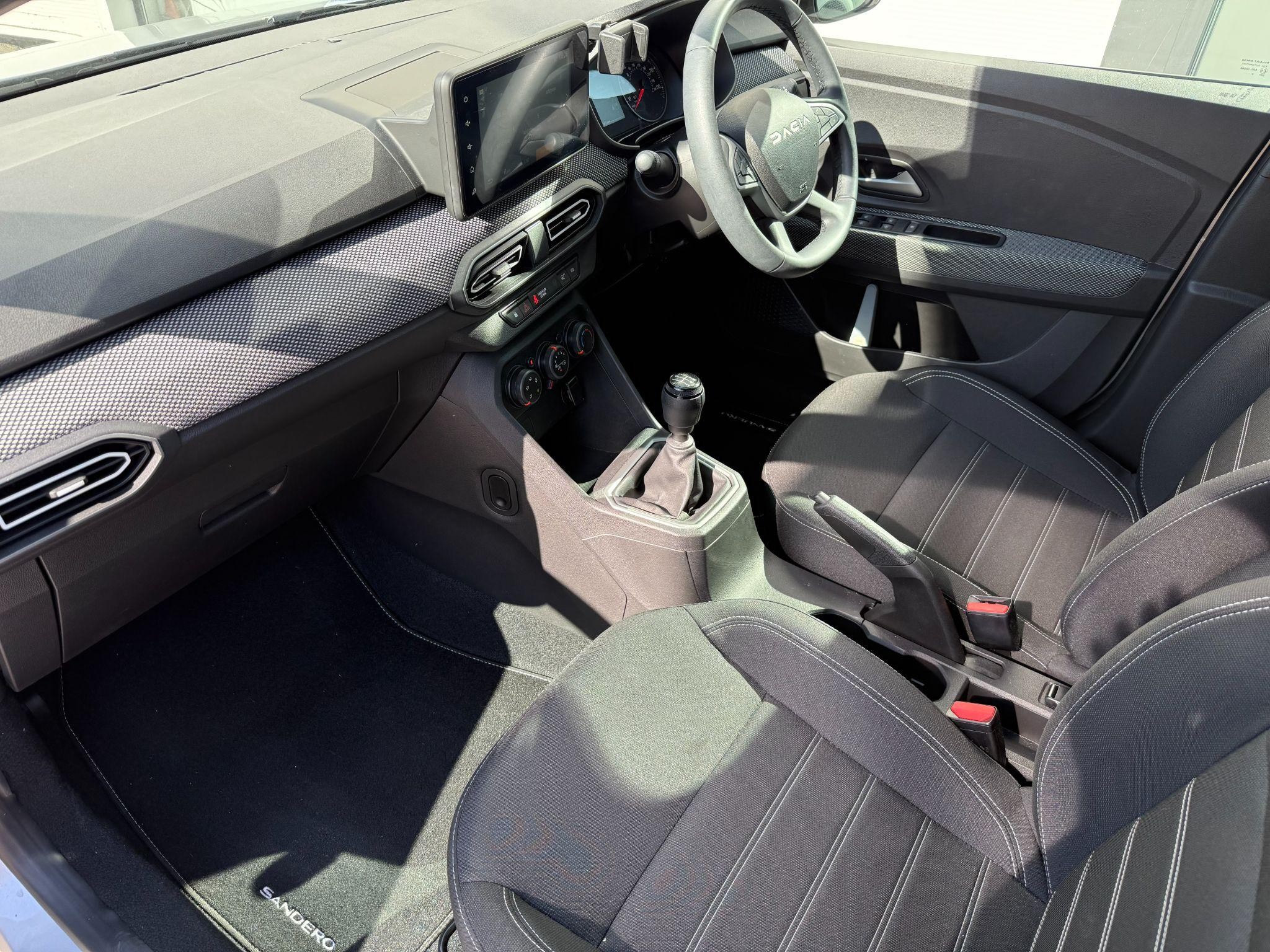 Dacia Sandero Image 20
