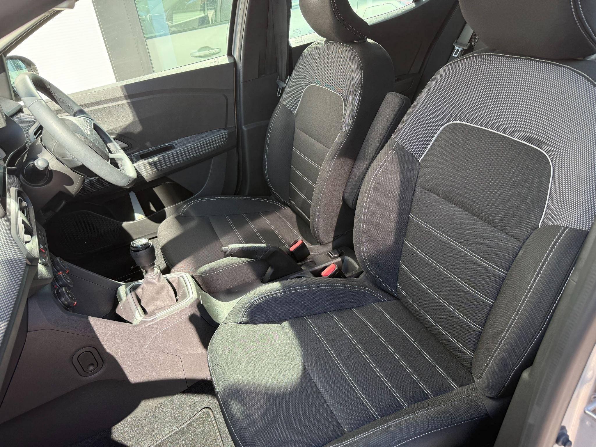 Dacia Sandero Image 21