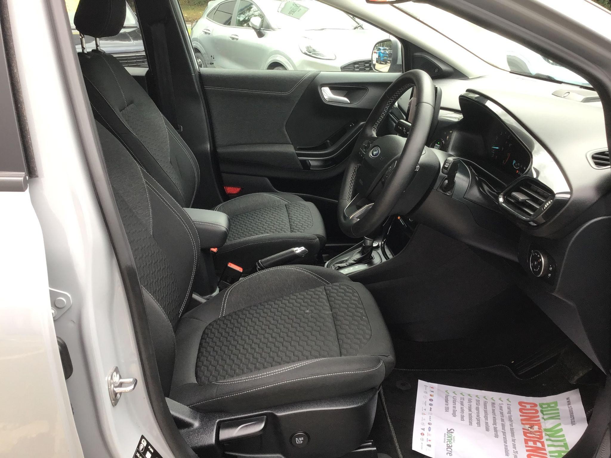 Ford Puma Image 10