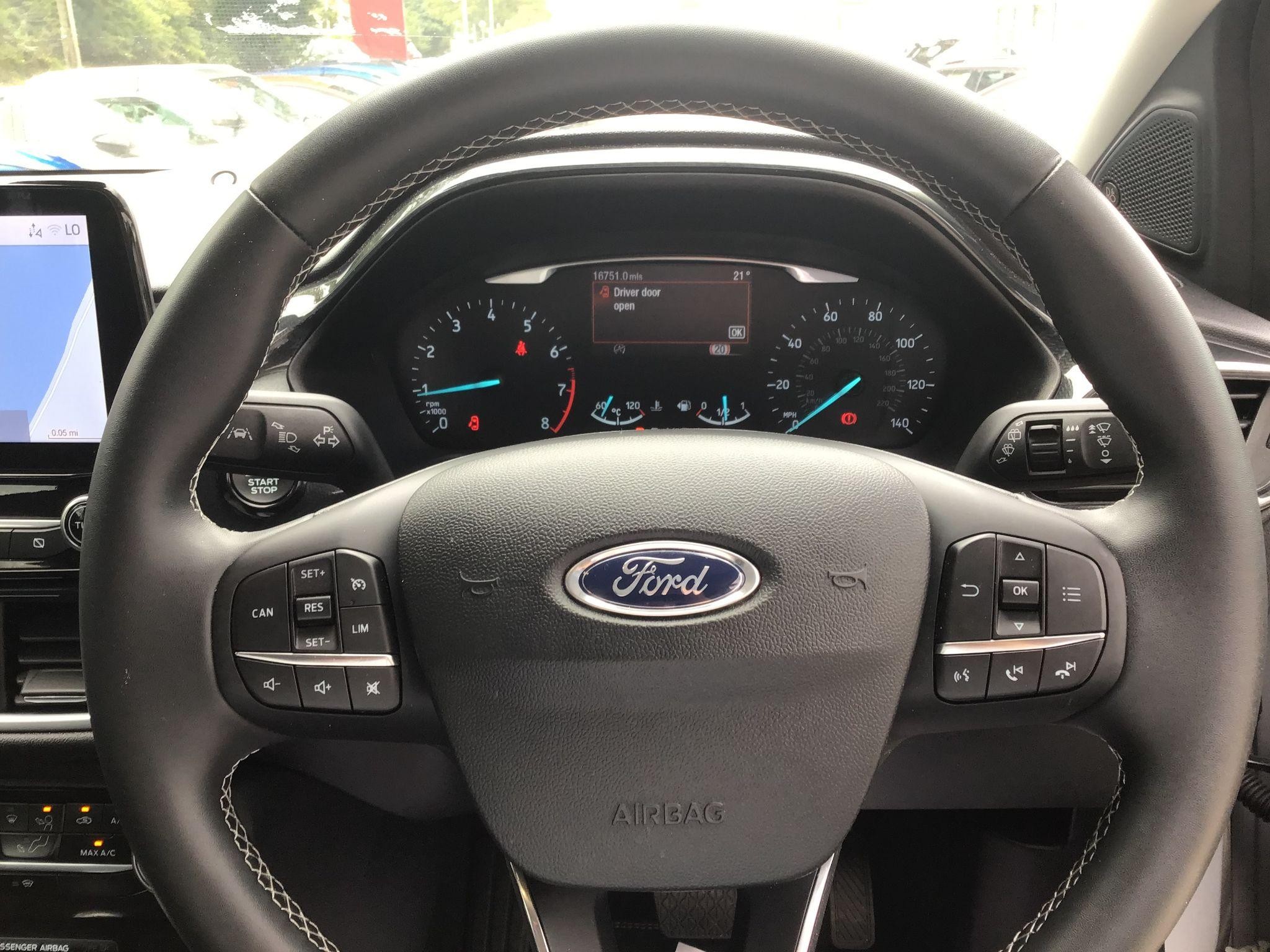 Ford Puma Image 12