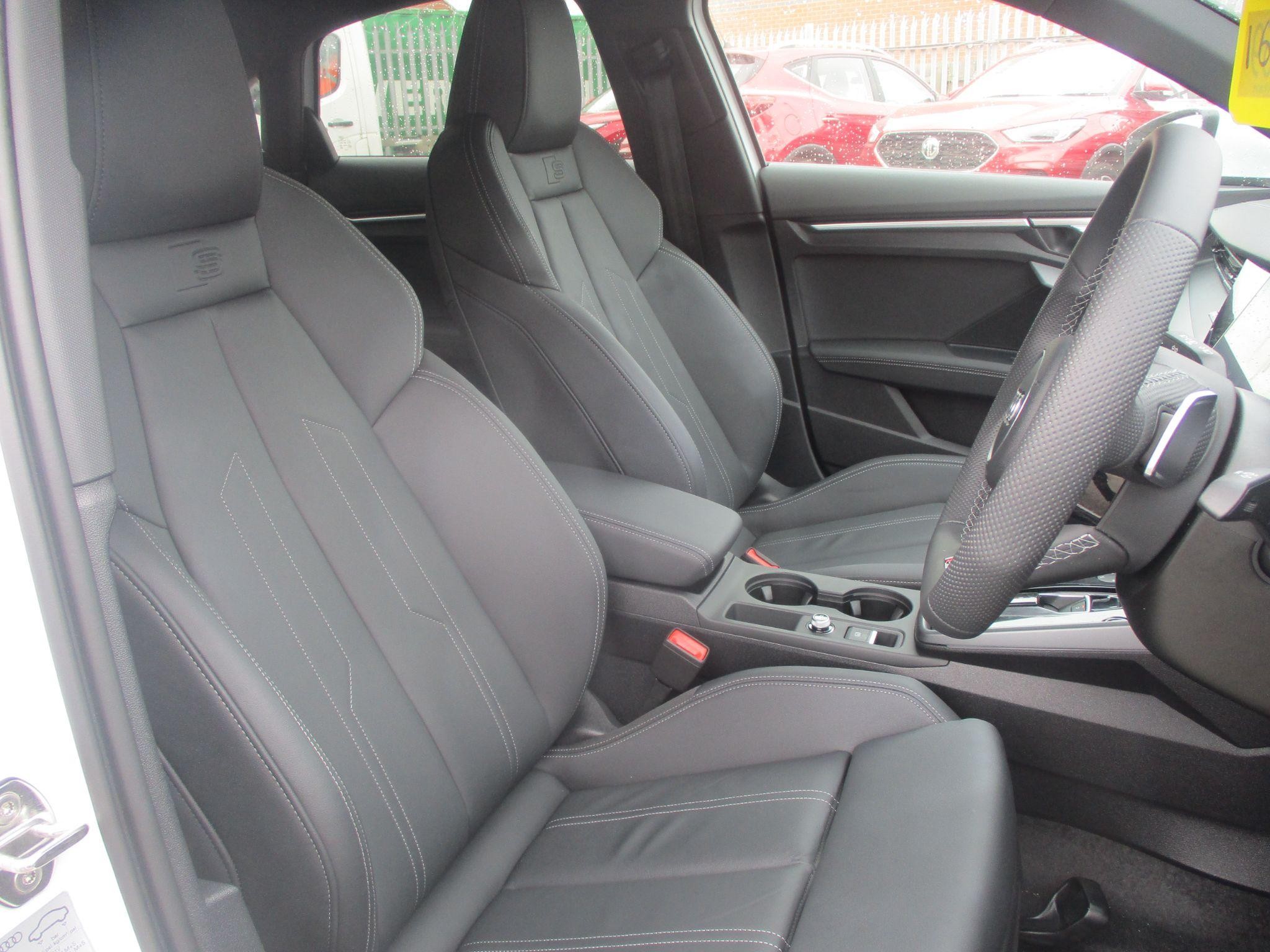 Audi A3 Image 11