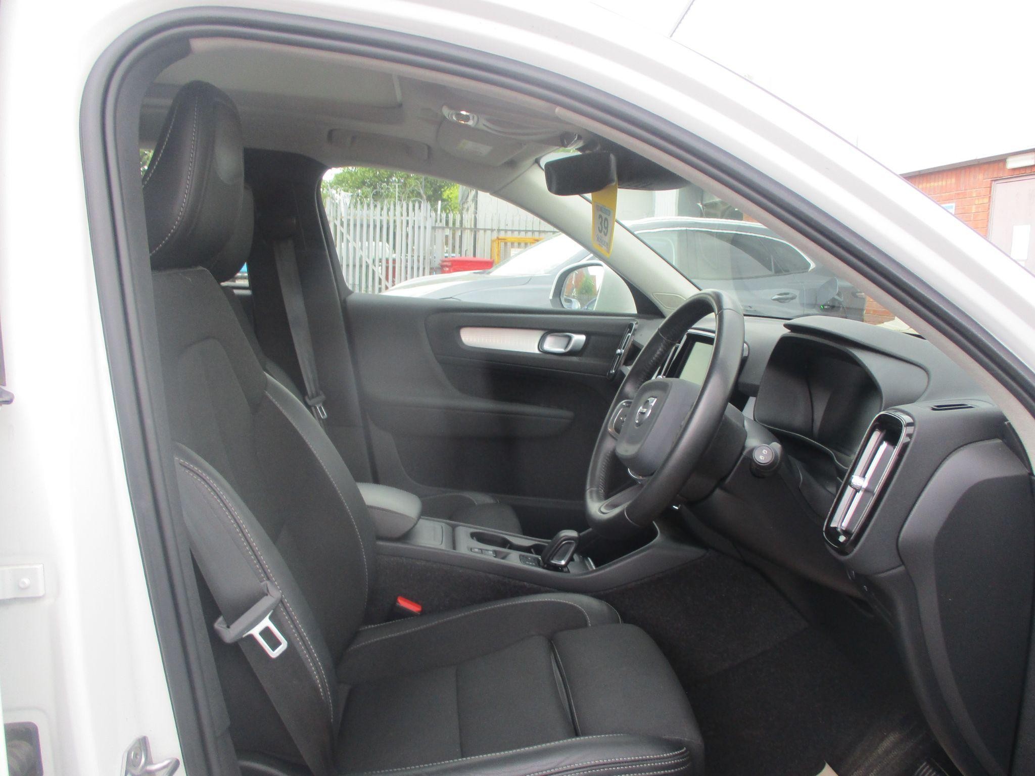 Volvo XC40 Image 10