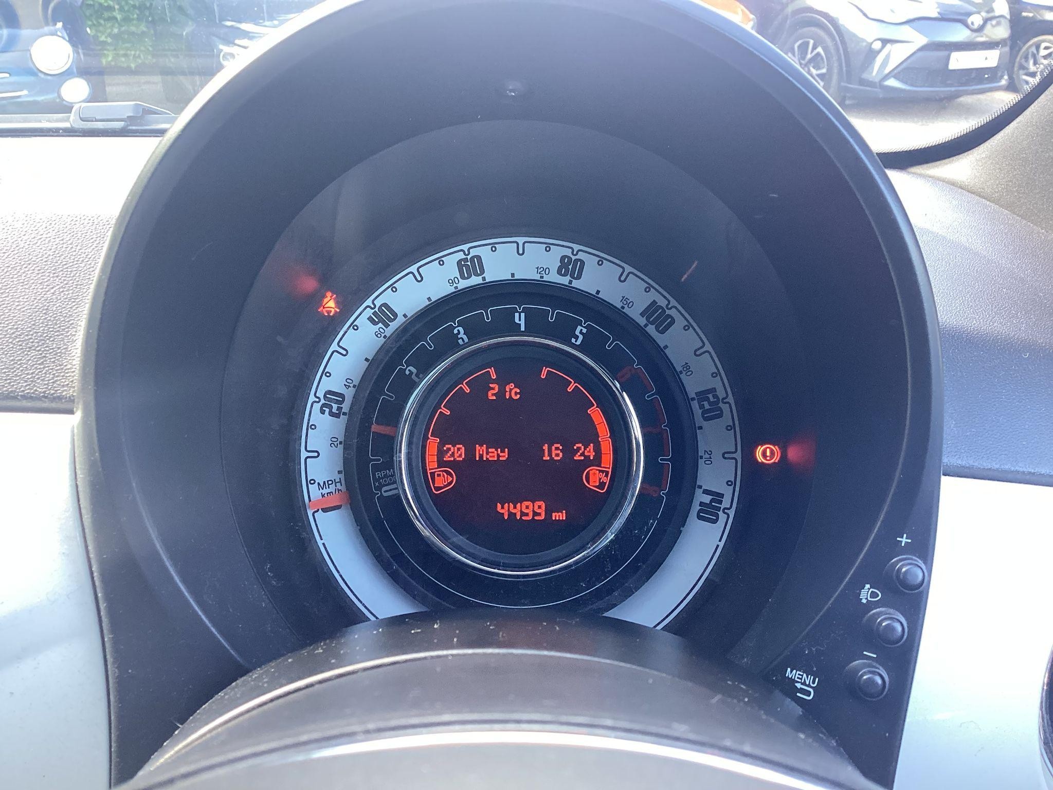 Fiat 500 Hybrid Image 15