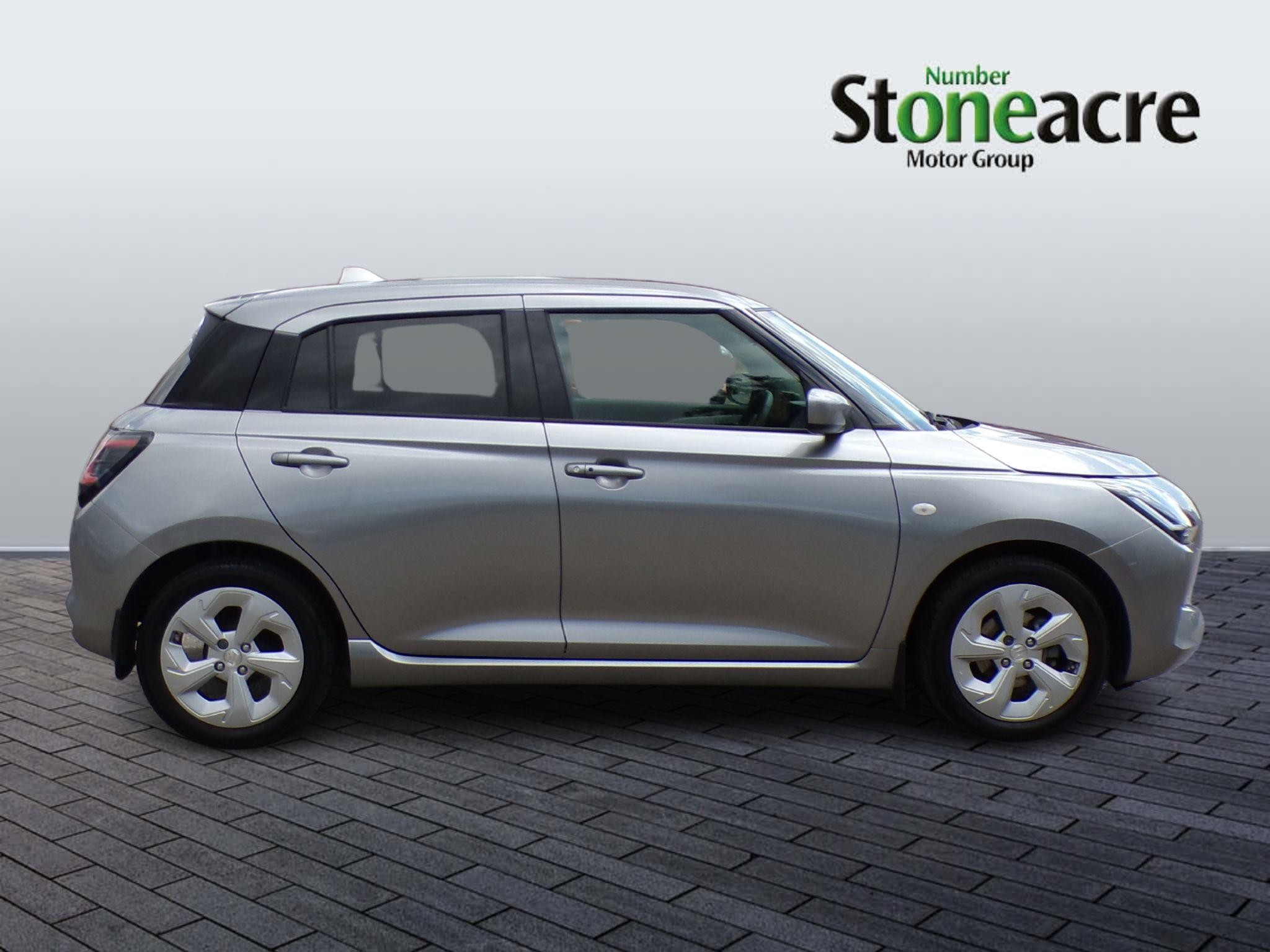 Suzuki Swift Image 7