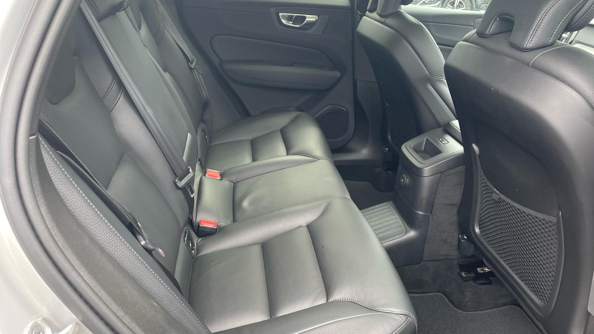 Volvo XC60 Image 6