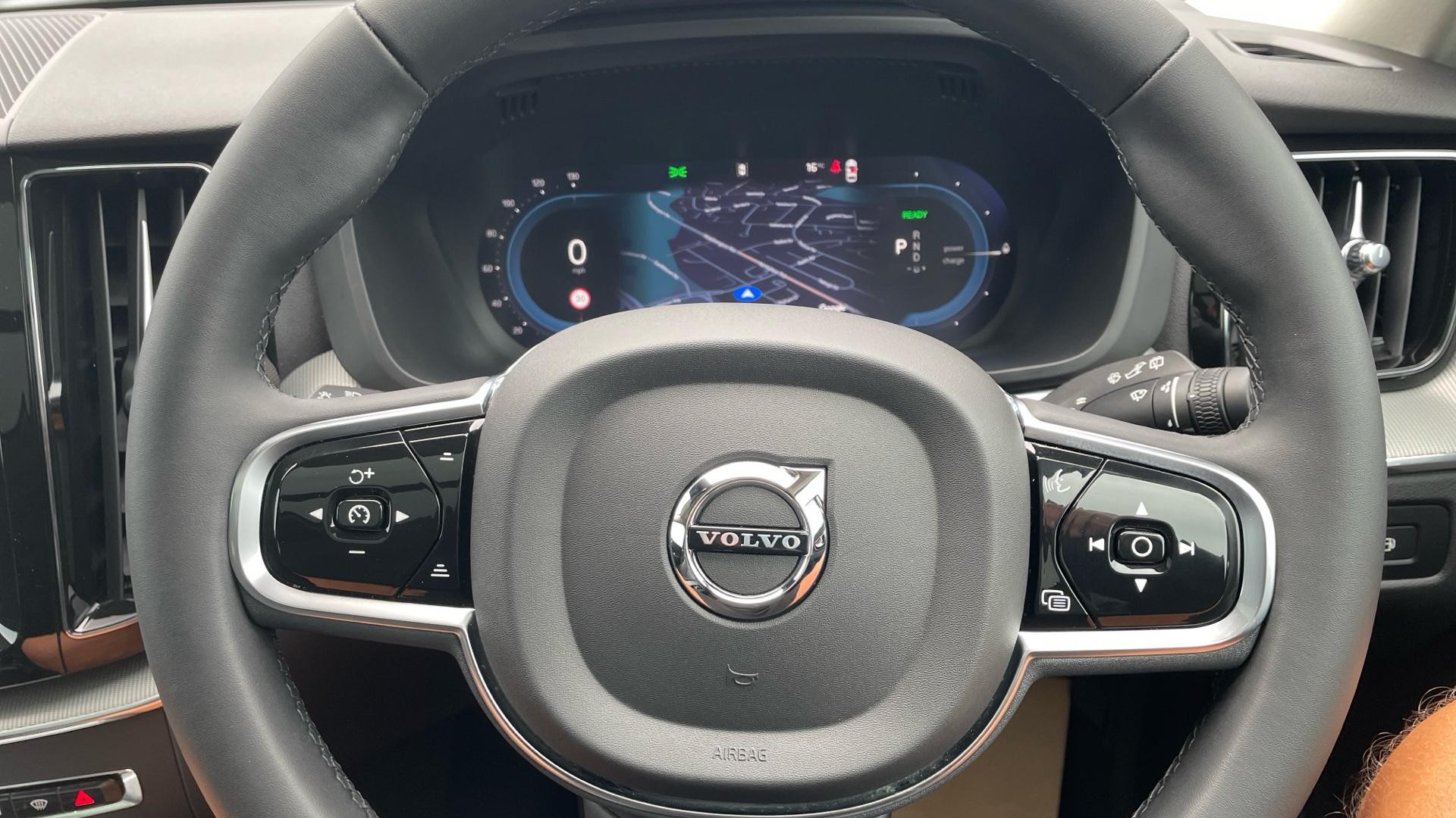 Volvo XC60 Image 10