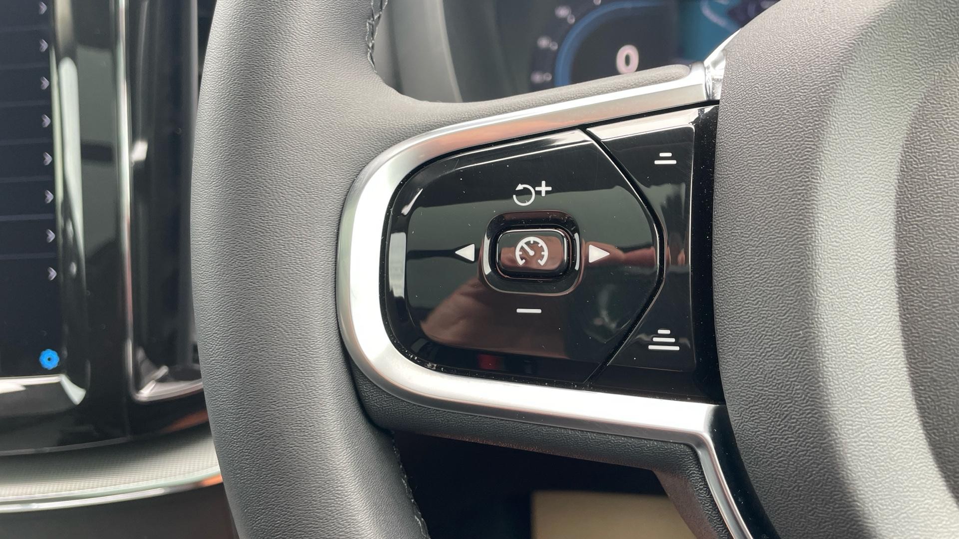 Volvo XC60 Image 20