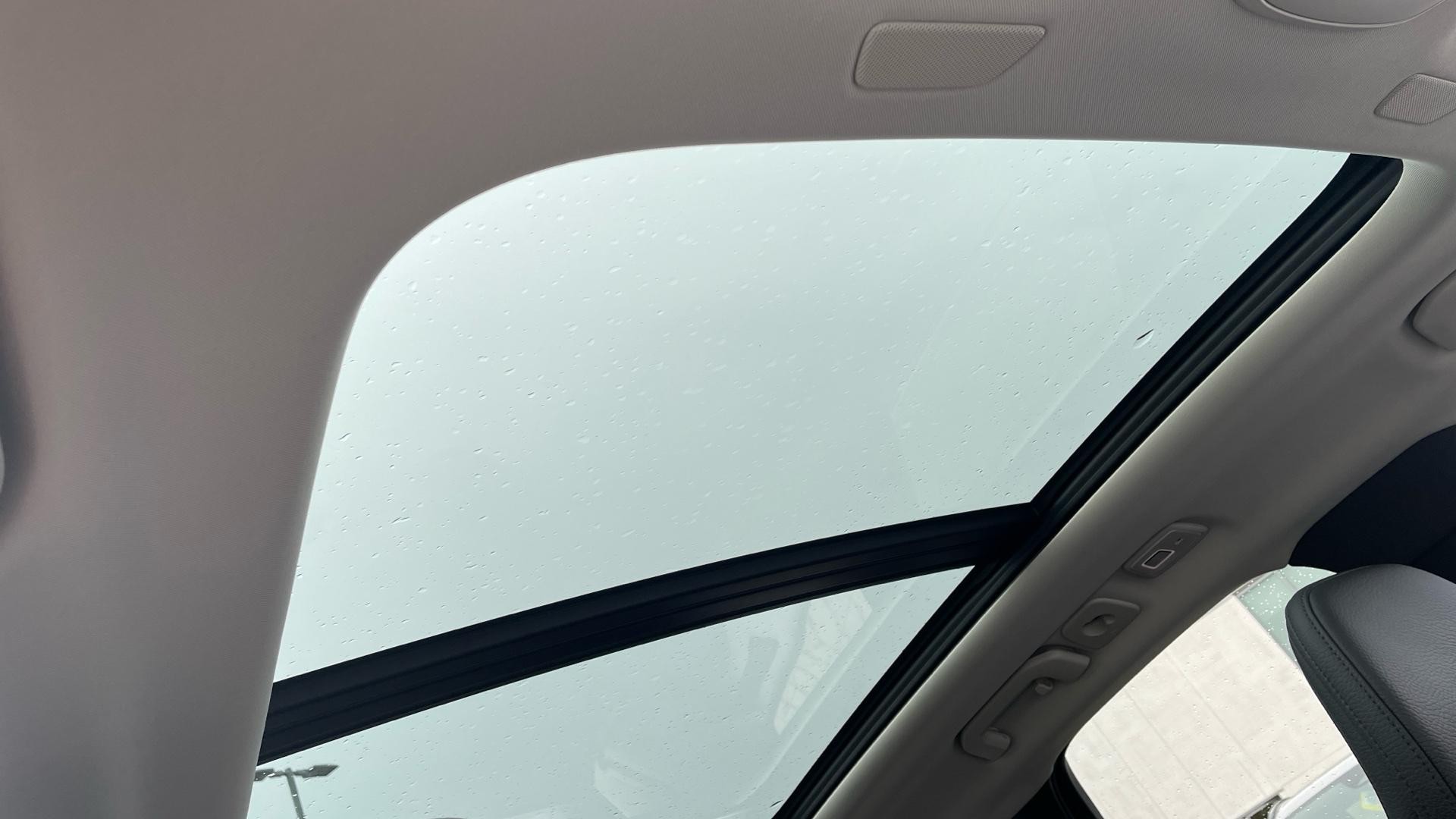 Volvo XC60 Image 30