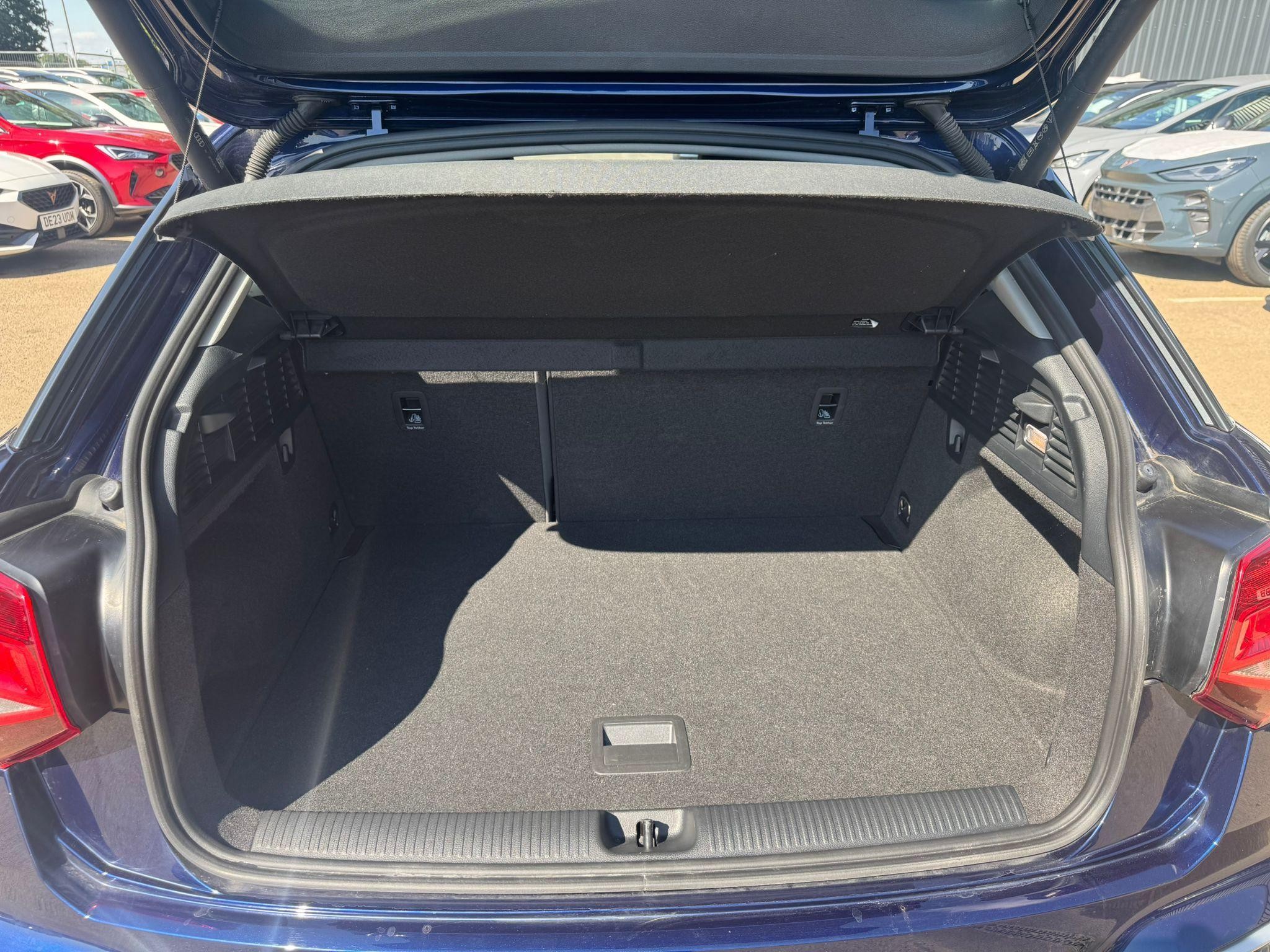 Audi Q2 Image 9