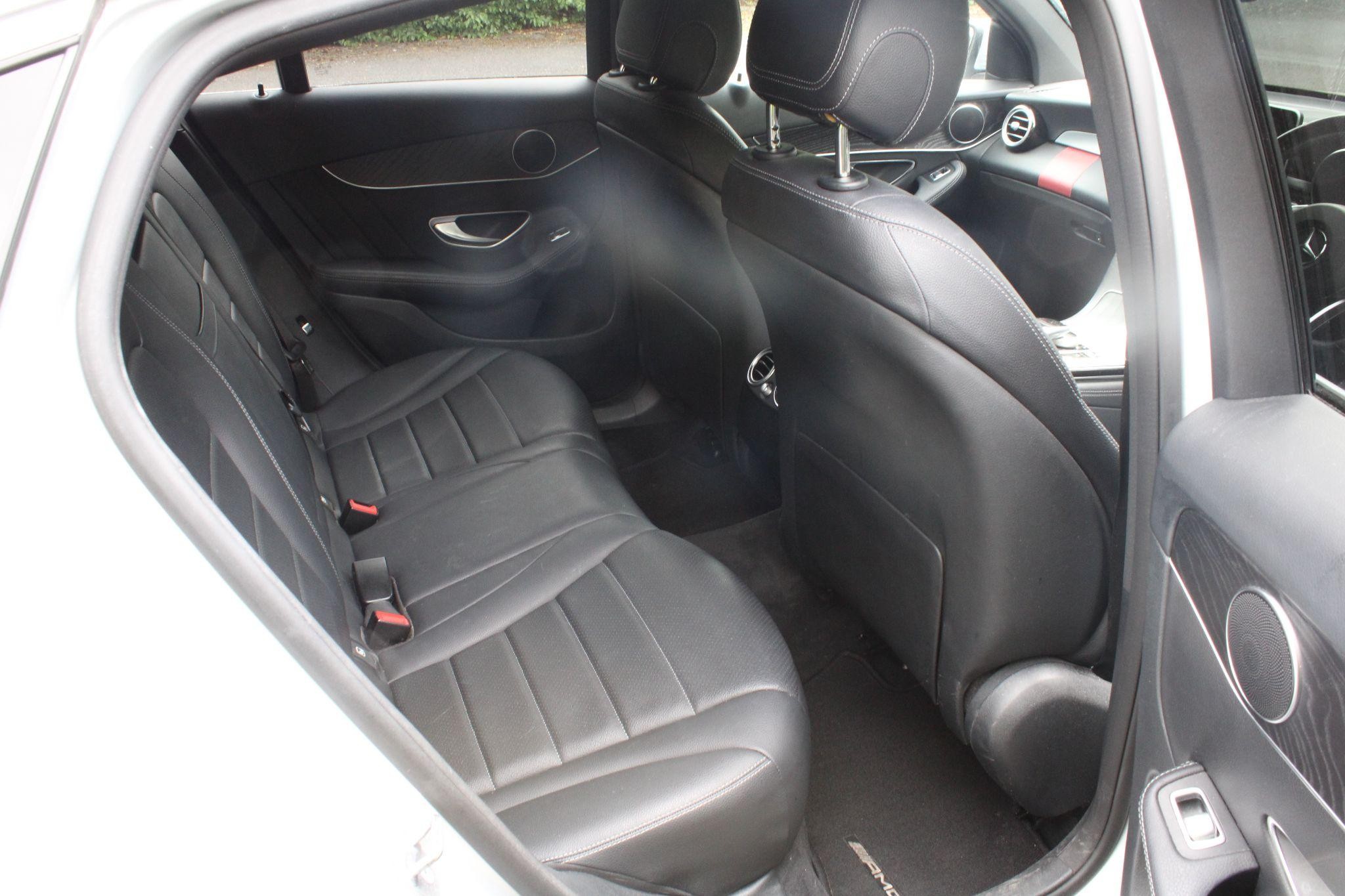 Mercedes-Benz GLC Image 16