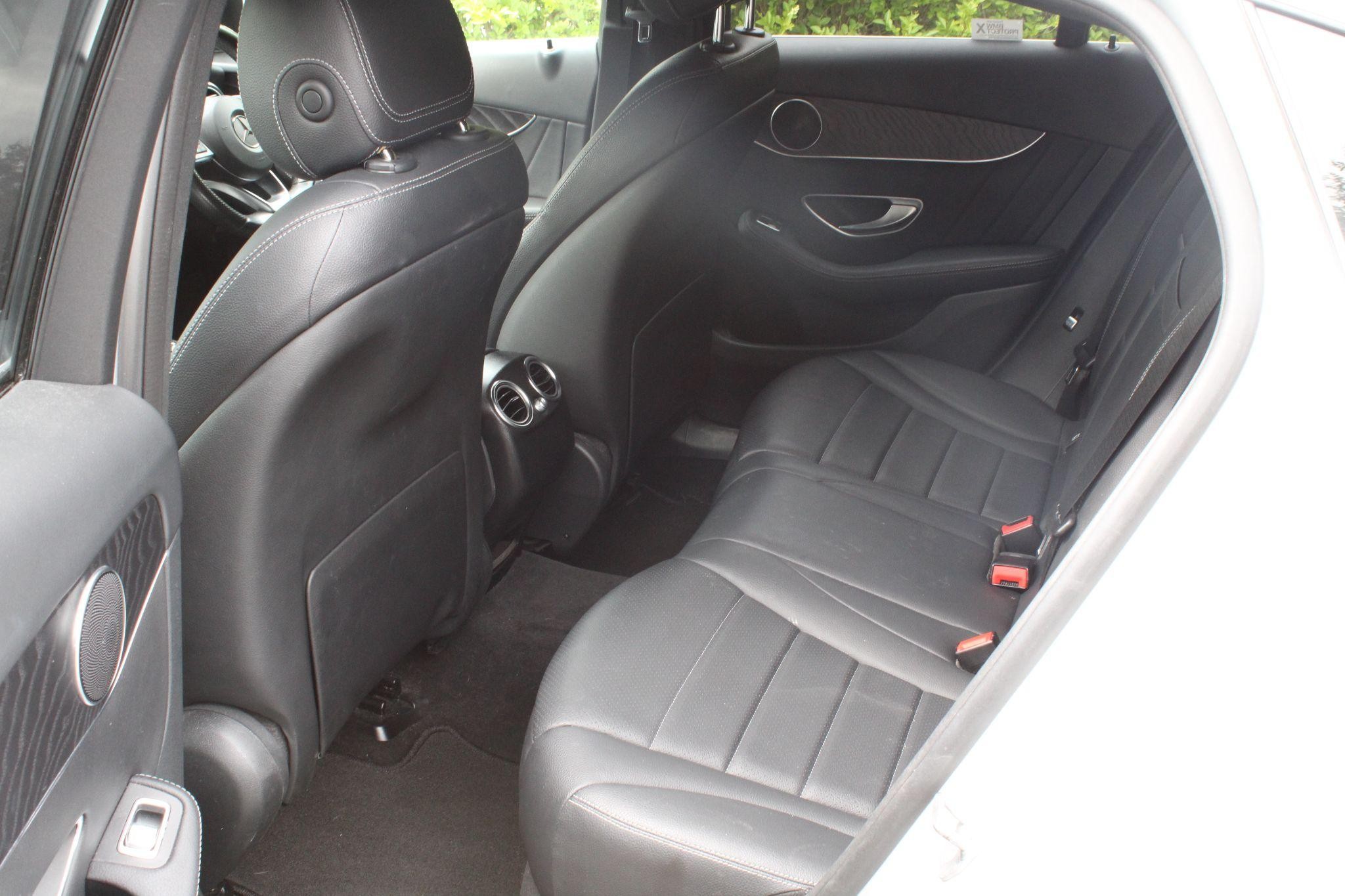 Mercedes-Benz GLC Image 17