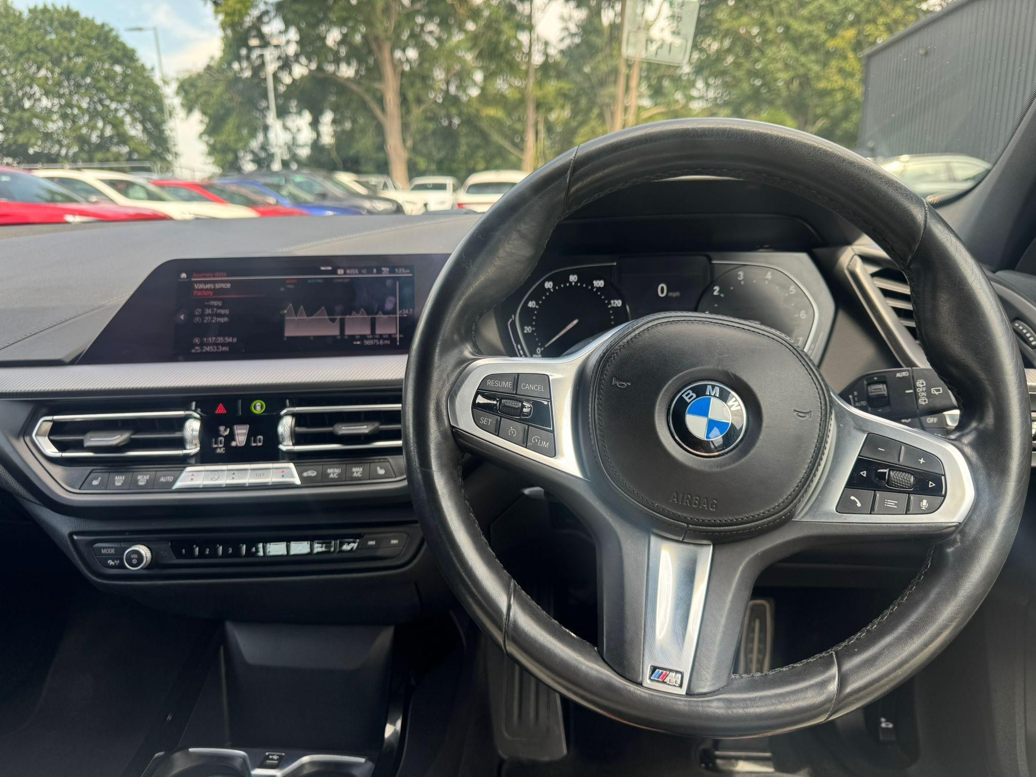 BMW 1 Series Image 11