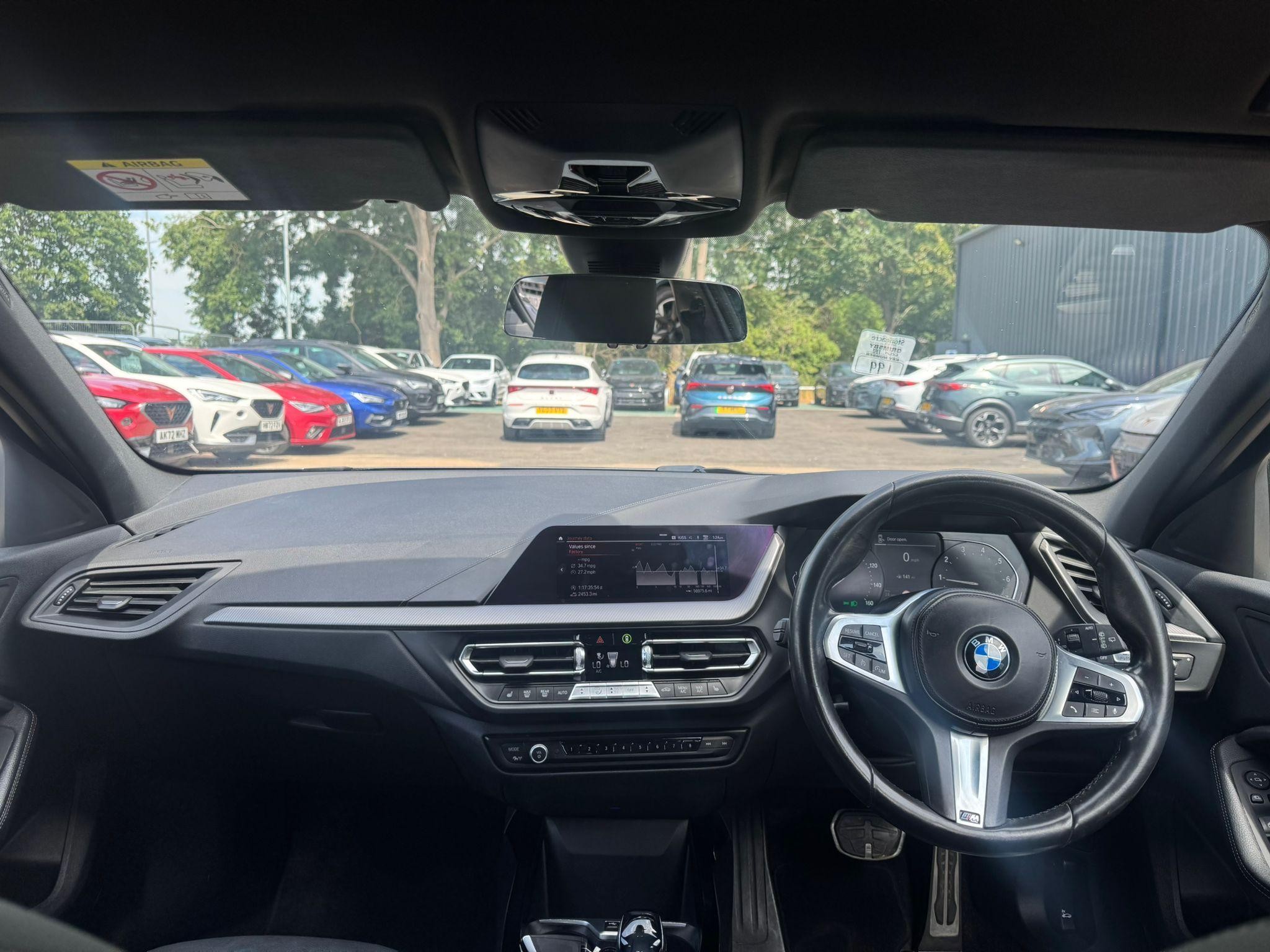 BMW 1 Series Image 13