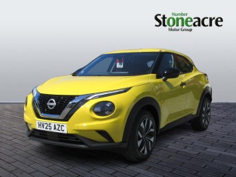 Nissan Juke 1.0 DIG-T Acenta Premium Euro 6 (s/s) 5dr HV25AZC Image 3