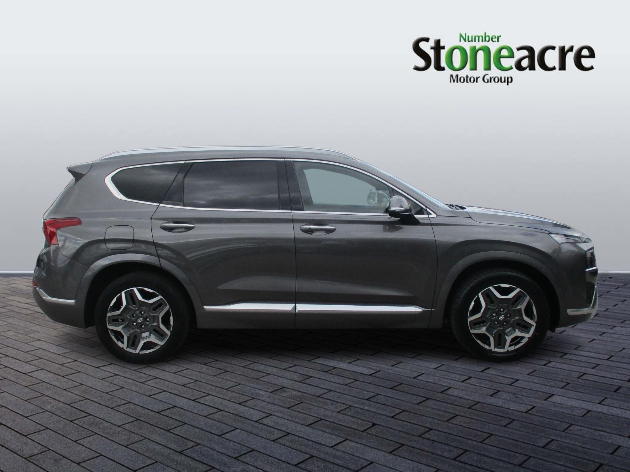 Hyundai SANTA FE Image 7