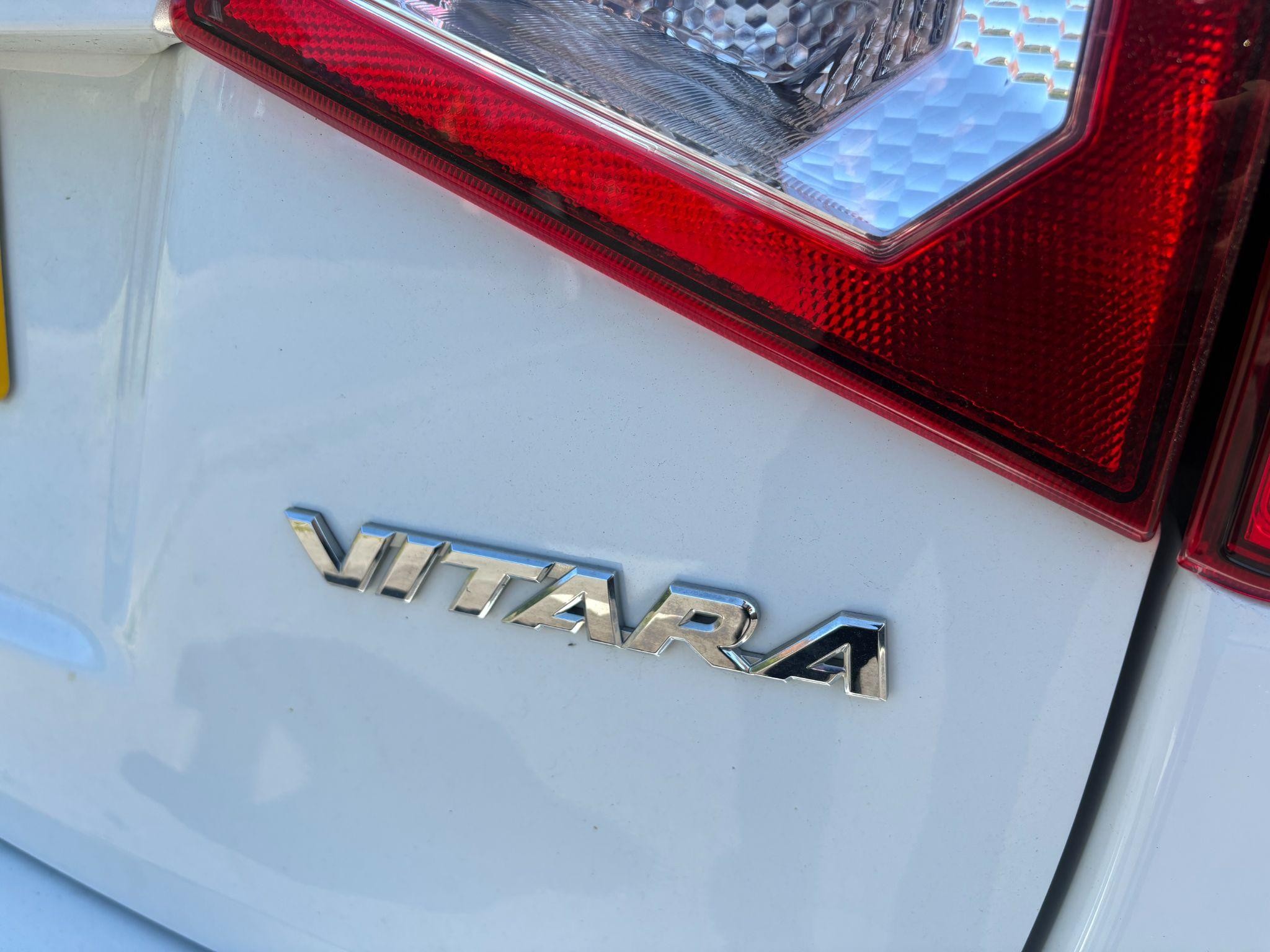 Suzuki Vitara Image 13